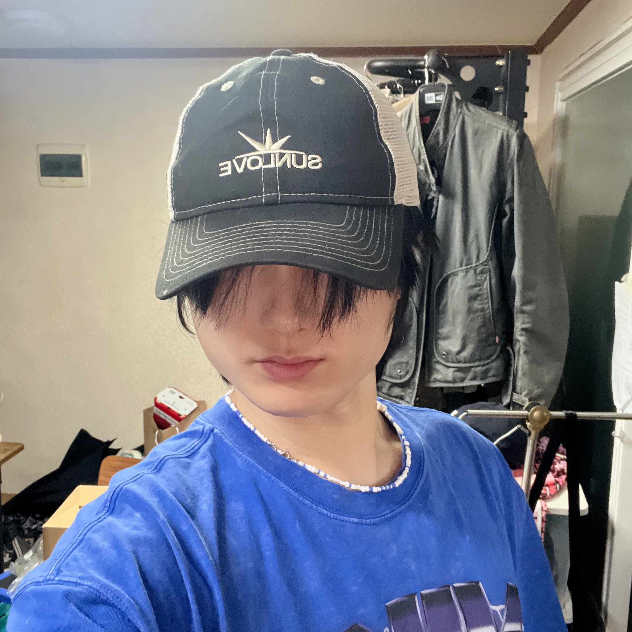 New Era x Sun Love Unstructured Ball Cap Black 착용 스타일