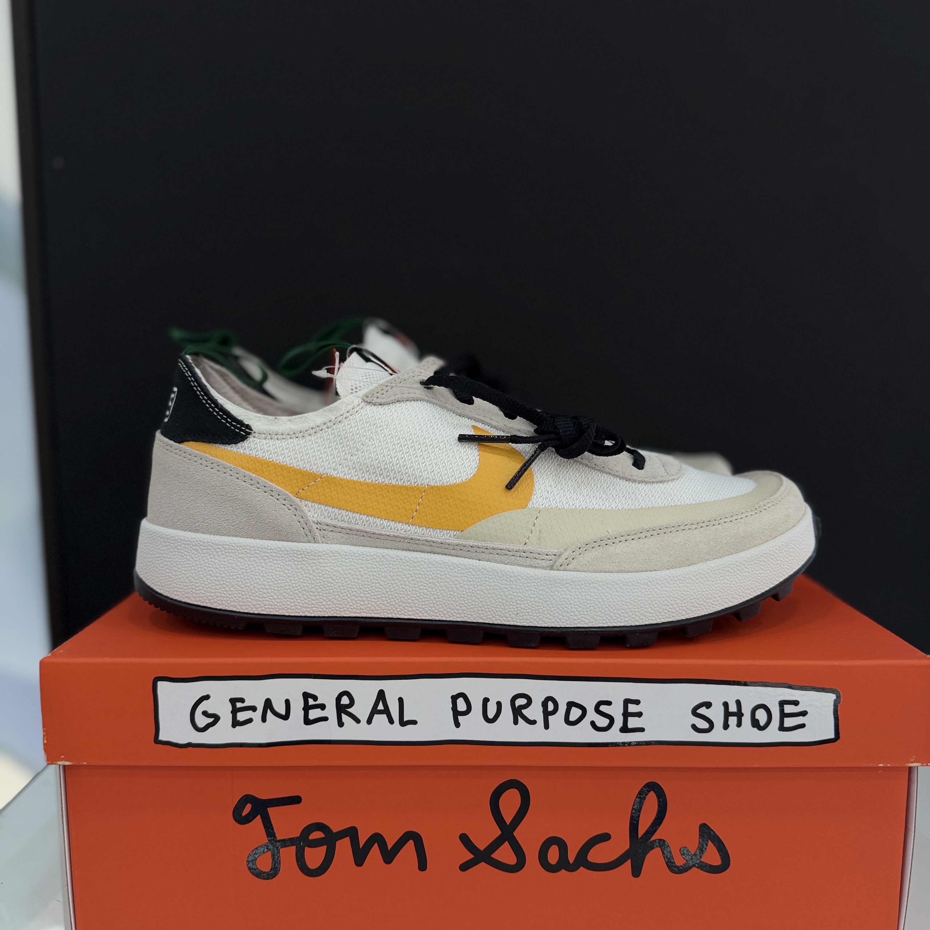 Nike x Tom Sachs General Purpose Shoe Pine Green University Gold 착용 스타일 - 2