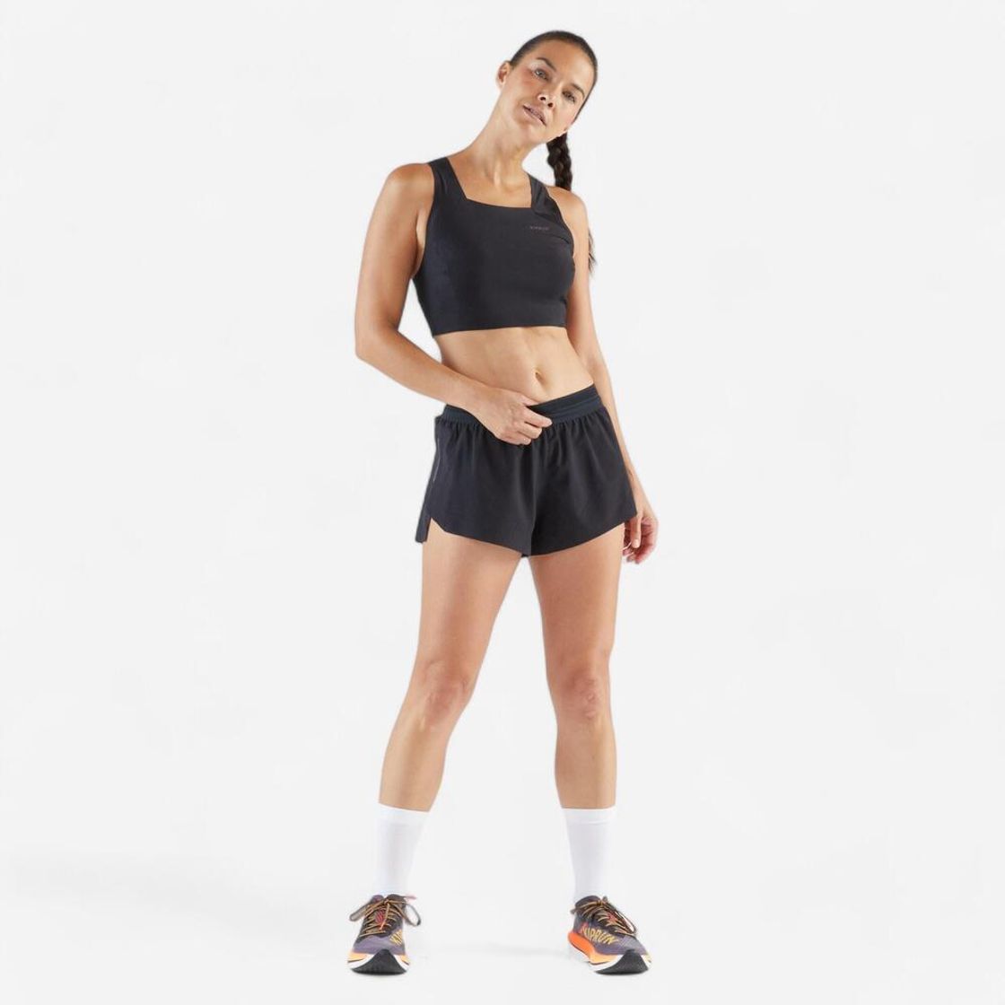 데카트론 여성 러닝 경량 크롭 싱글렛 런 라이트 900 스모크 블랙(DECATHLON Women's Running Lightweight Crop Singlet Run Light 900 Smoke Black) - 2