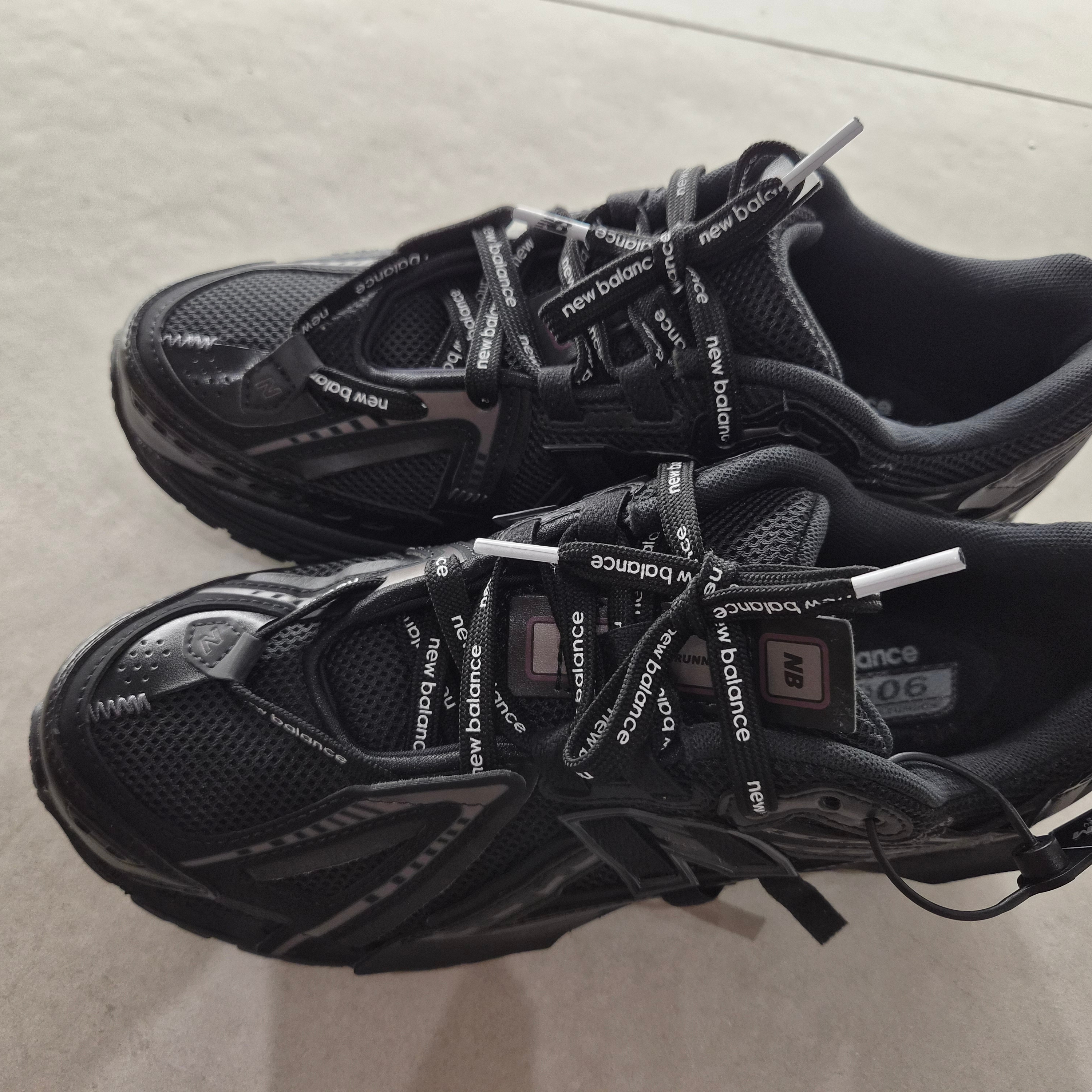 New Balance 1906A Black 착용 스타일 - 2