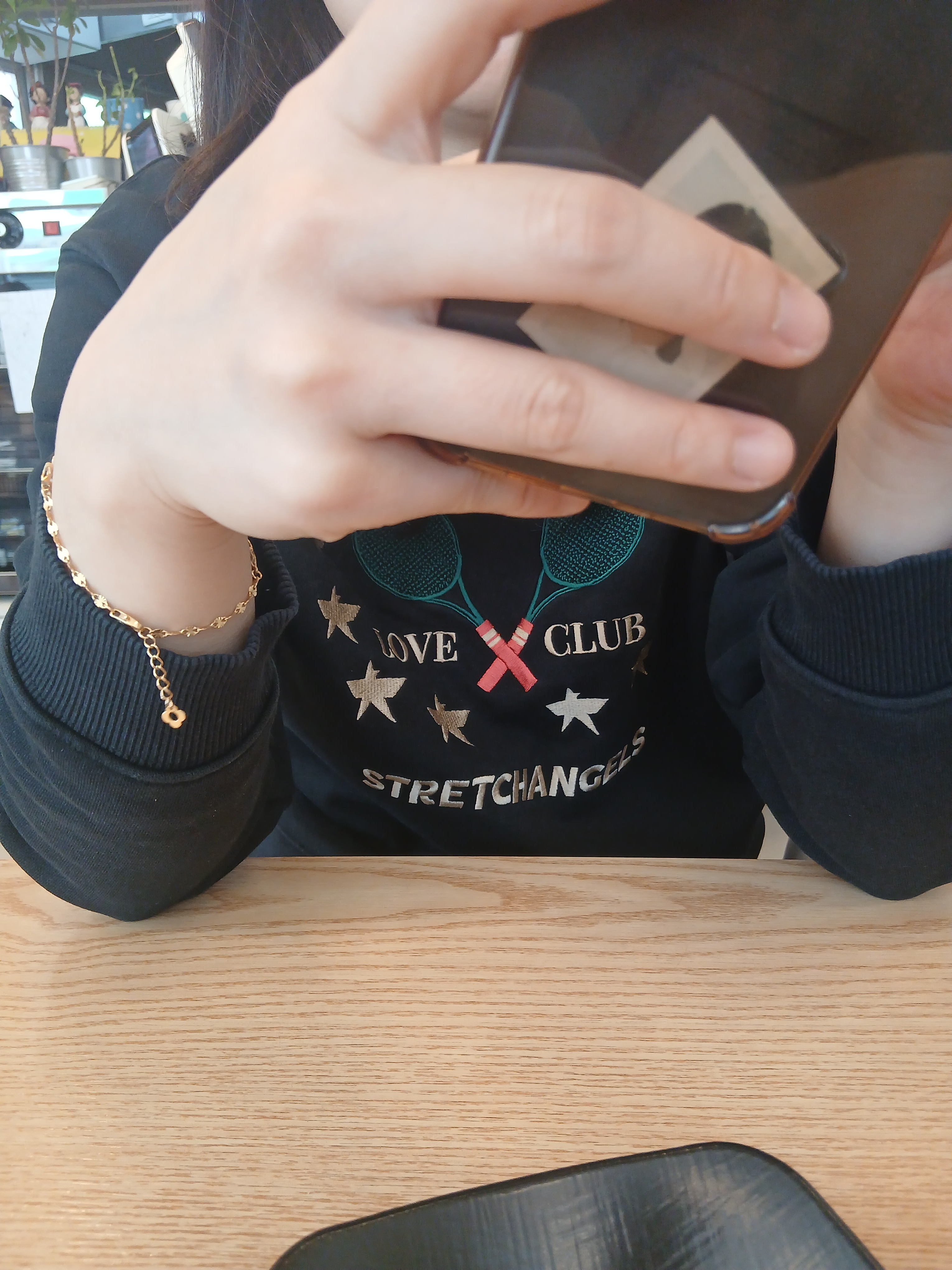 Arc'teryx Arc'Multi Bird Logo LS T-Shirt Sequoia Solaris 착용 스타일 - 6