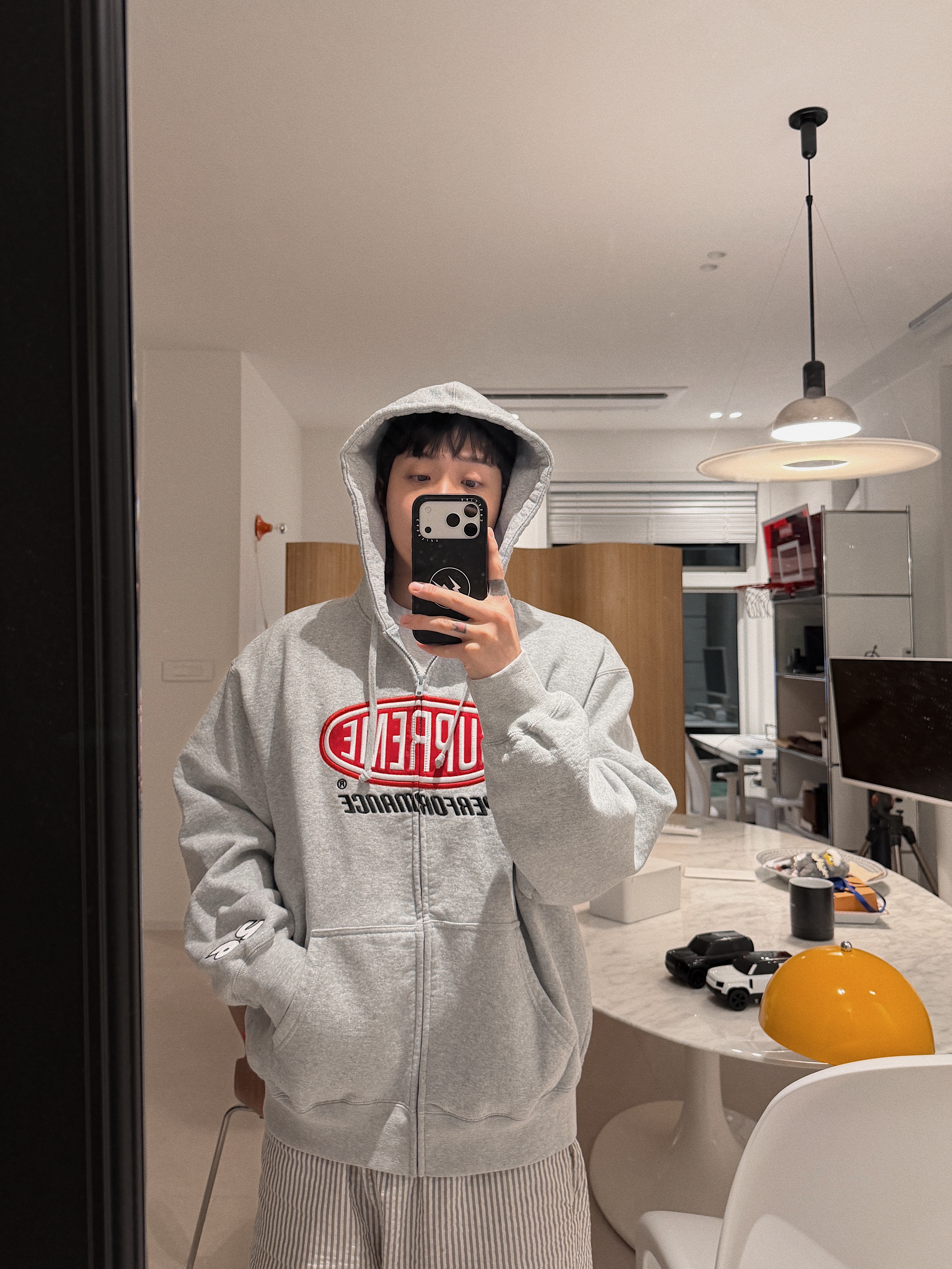 Supreme Performance Zip Up Hooded Sweatshirt Heather Grey - 26SS 착용 스타일 - 1