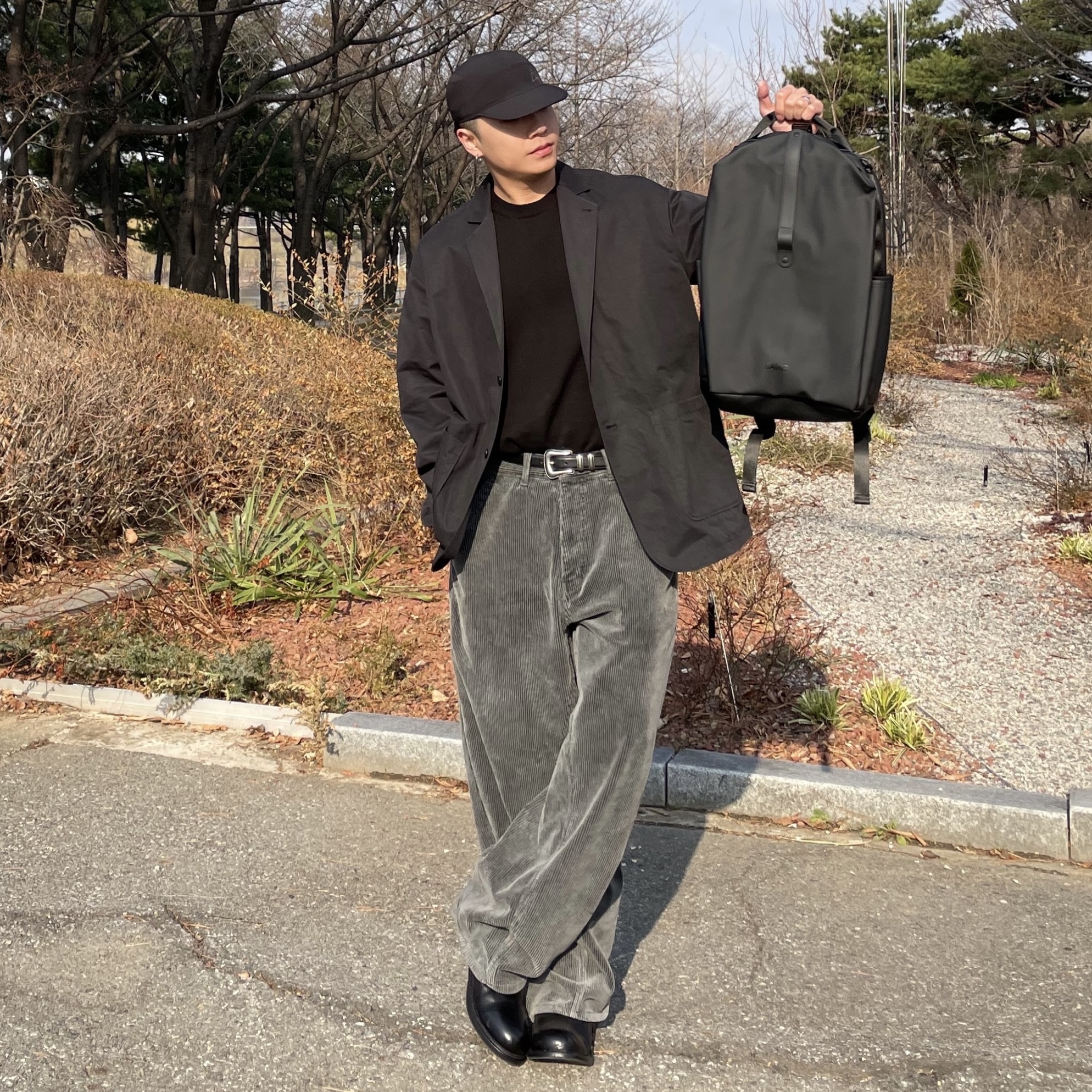 LOSTGARDEN Uniform Washed Boots Black 착용 스타일 - 2