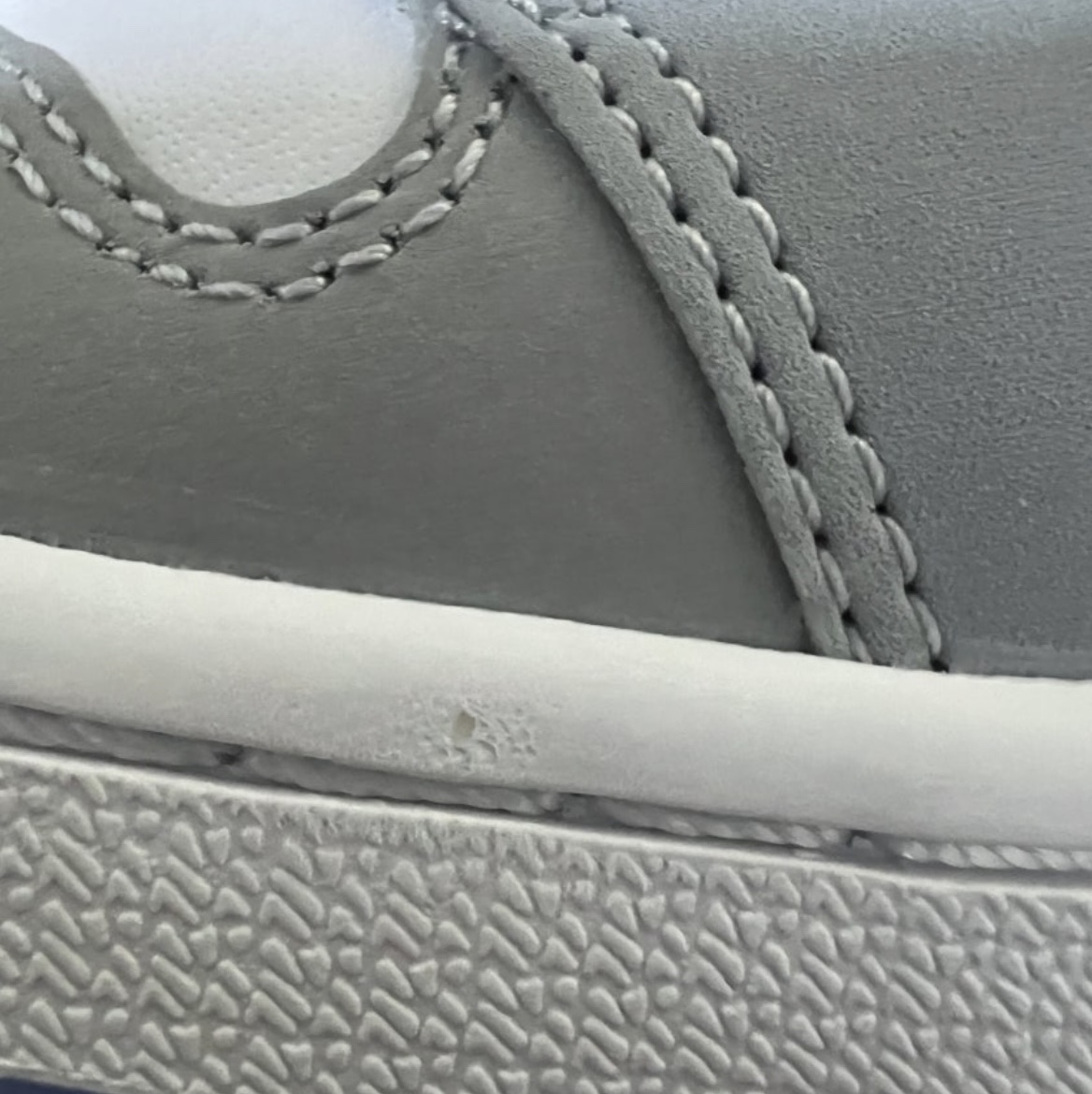 (W) Jordan 1 Low White Wolf Grey 착용 스타일 - 1