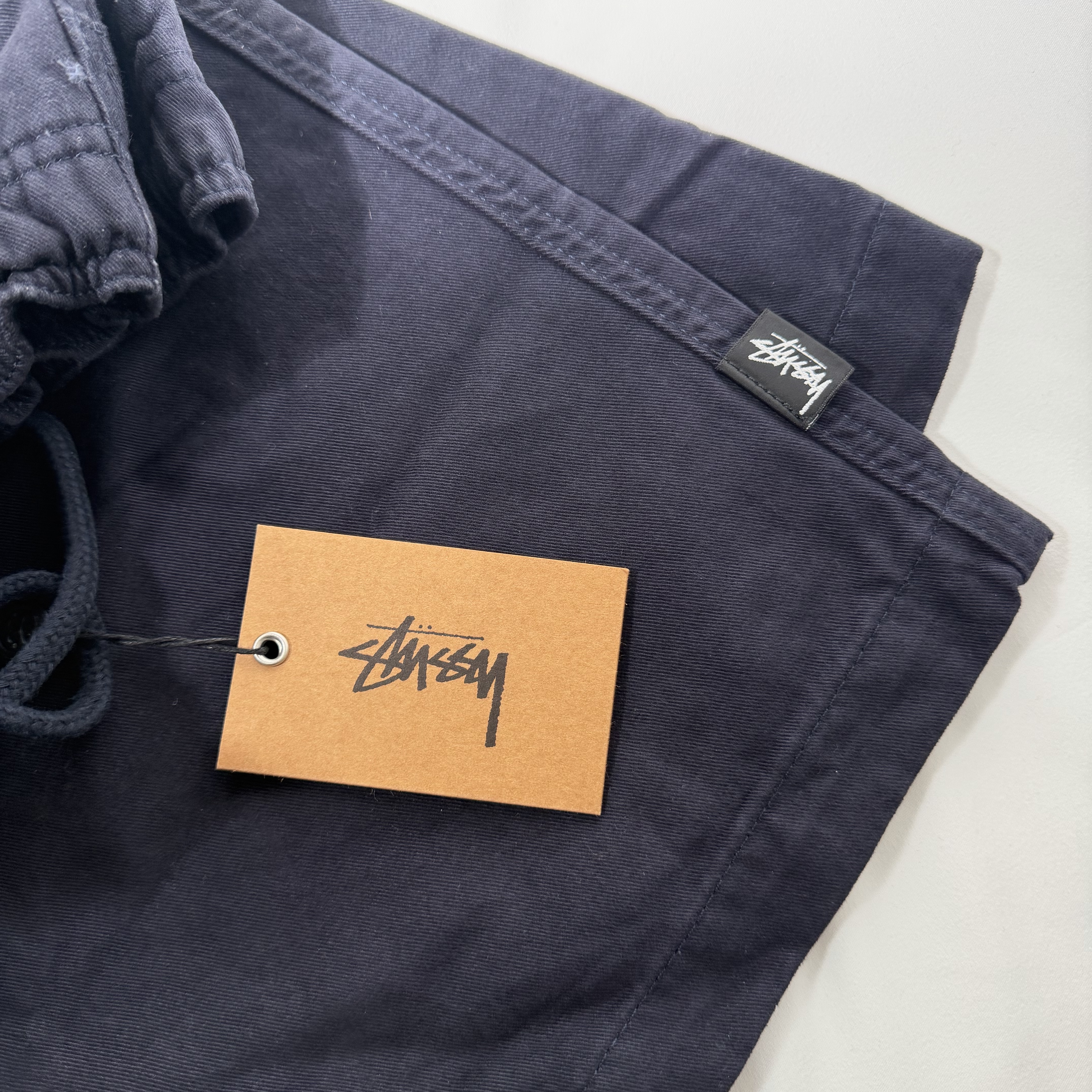 Stussy Brushed Beach Shorts Navy 착용 스타일
