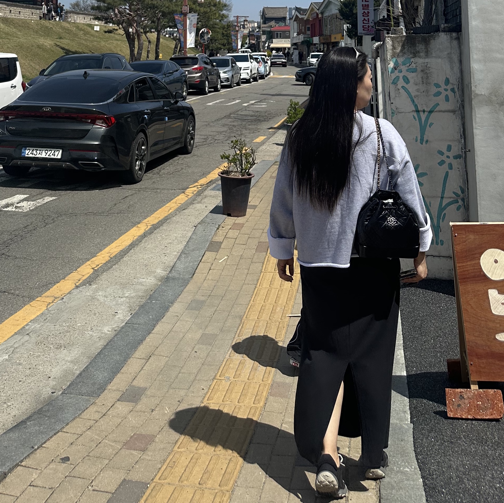 (W) New Balance Minimus Trail Black Phantom - D Wide, Chanel Small Gabrielle Backpack Aged Calfskin & Gold Silver Black 착용 스타일