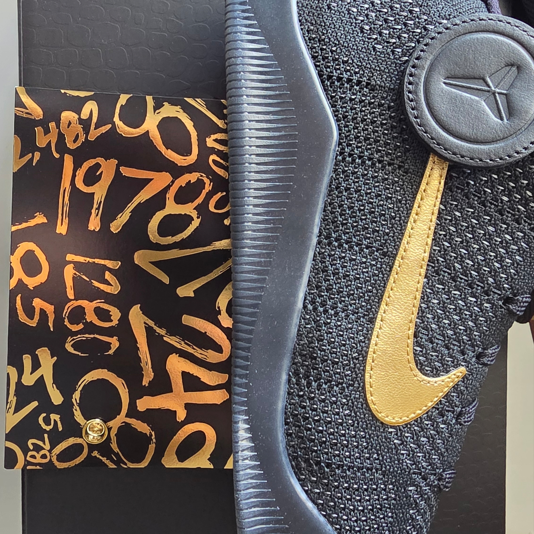 Kobe 11 Elite Protro Fade to Black 착용 스타일