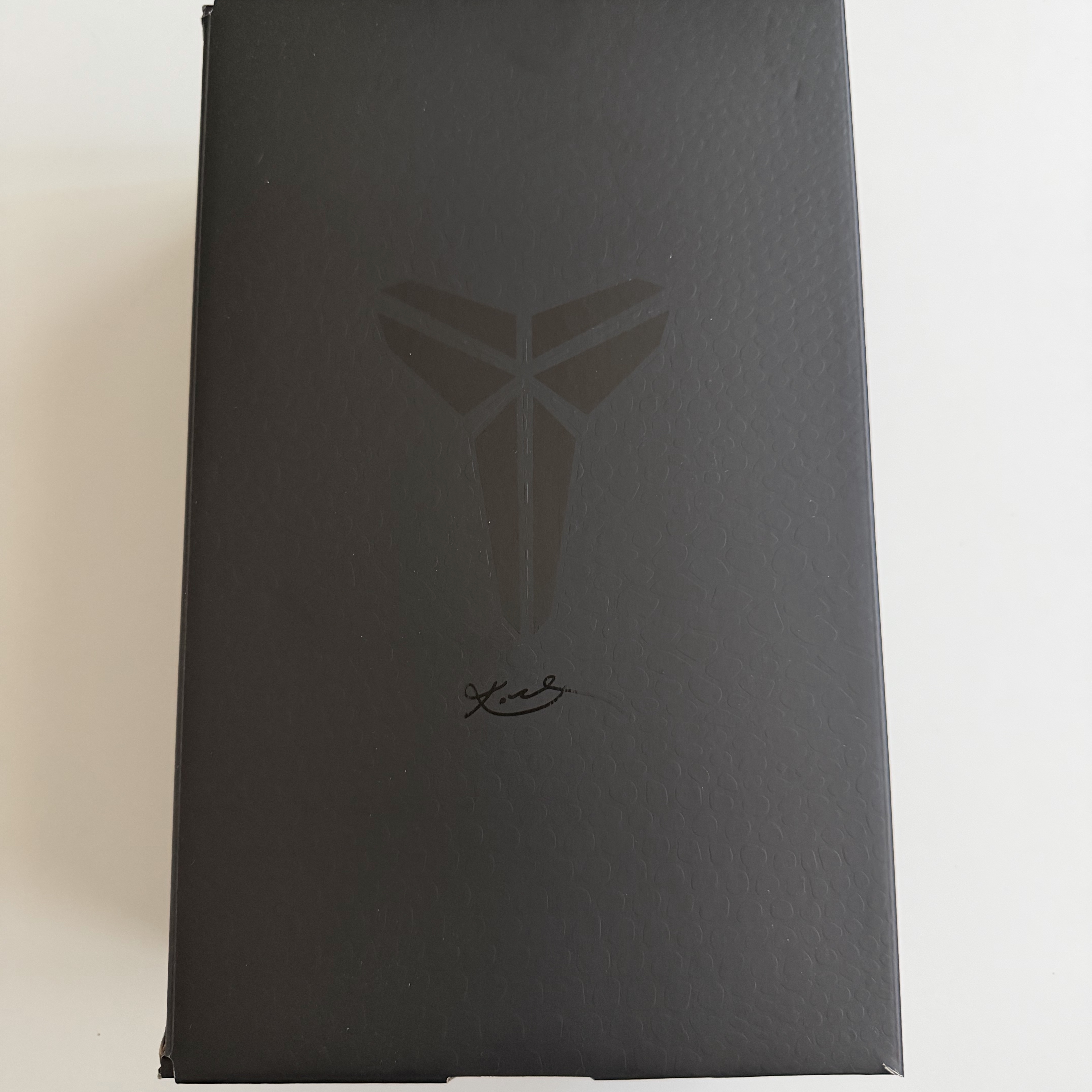 Kobe 11 Elite Protro Fade to Black 착용 스타일 - 2