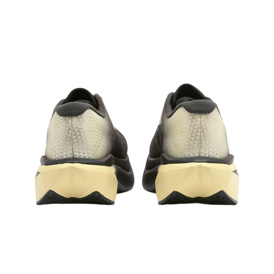 뉴발란스 퓨어셀 SC 트레이너 v3 블랙 - D 스탠다드(New Balance FuelCell SC Trainer v3 Black - D Standard) - 3