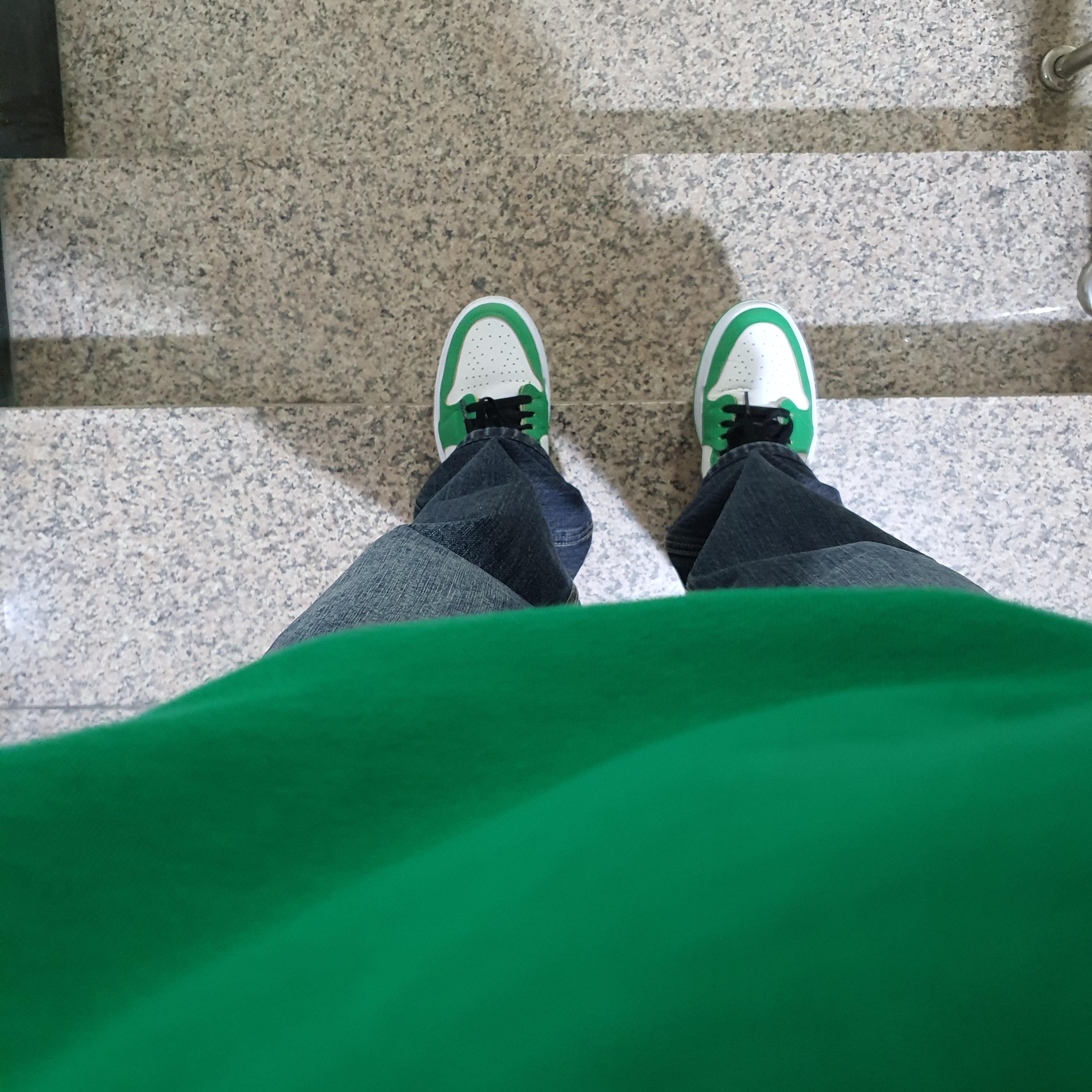 (W) Jordan 1 Elevate Low SE Lucky Green 착용 스타일