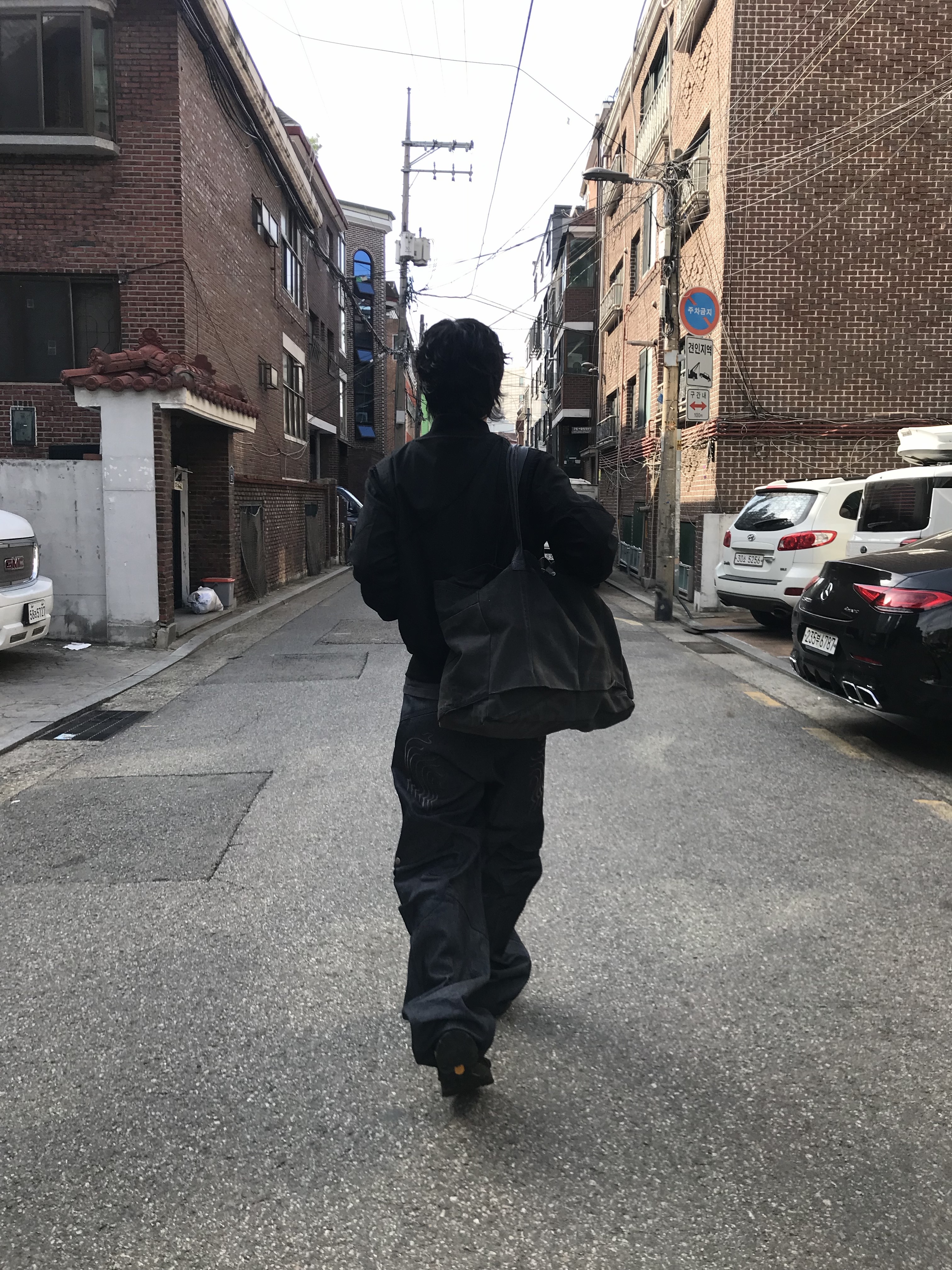 Roa Hiking Minaar Black, IGNOTA Core:14 Shell Cargo Pants Indigo 착용 스타일