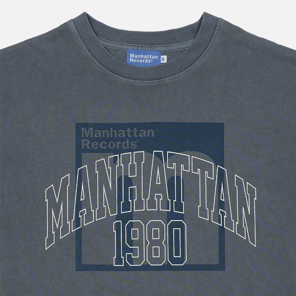 맨하탄 레코즈 피그먼트 스택 로고 티 - 블루(Manhattan Records Pigment Stack Logo Tee - Blue) - 4