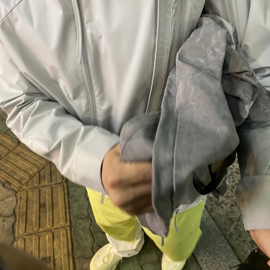 On Running x Post Archive Faction (Paf) Cloudmonster 2 Seedling White, On Running x Post Archive Faction (PAF) Zero Pants Hay 착용 스타일