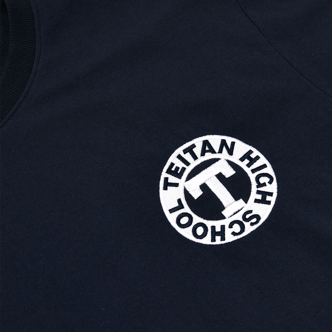 댄꼼마 x 명탐정 코난 테이탄고 자수 반팔 티셔츠(DANCOMMA × Detective Conan Teitan High Embroidered Short Sleeve T-Shirt) - 3