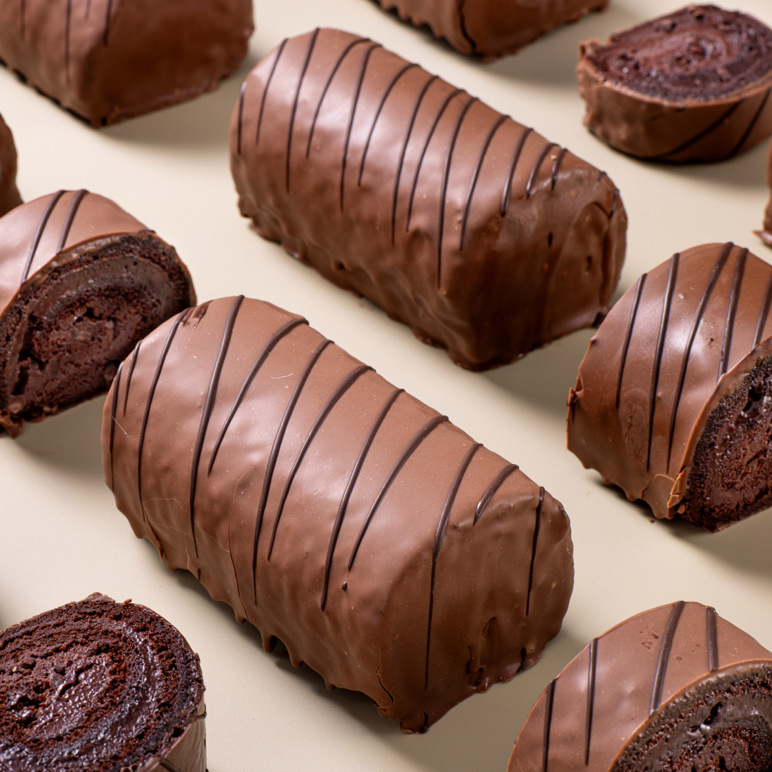 봄날엔 초코퐁당 초코초코 롤케이크 + 두쫀떡(1종)(Bomnal& Choco Pongdang Chocochoco Rollcake + ChocoPongDangTteok (1SKU)) - 4