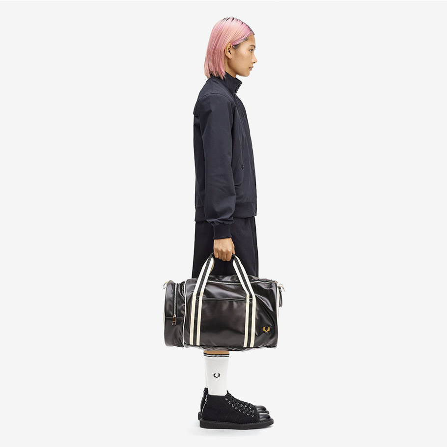 프레드페리 클래식 배럴 백 블랙 에크루(Fred Perry Classic Barrel Bag Black Ecru) - 2