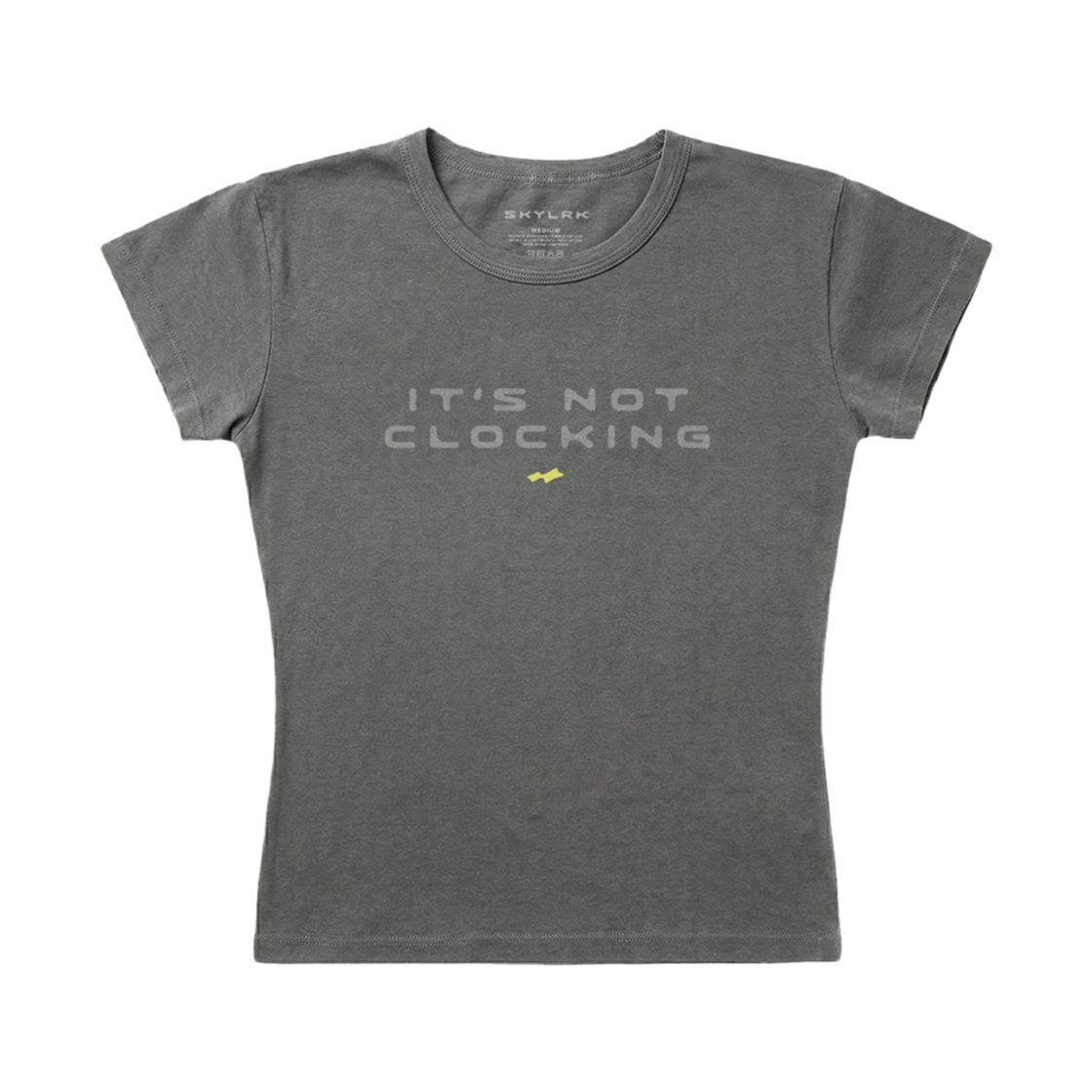 스카이라크 x 코첼라 낫 클락킹 베이비 티셔츠 블랙 쿼트(SKYLRK x Coachella Not Clocking Baby T-Shirt Black Quot)