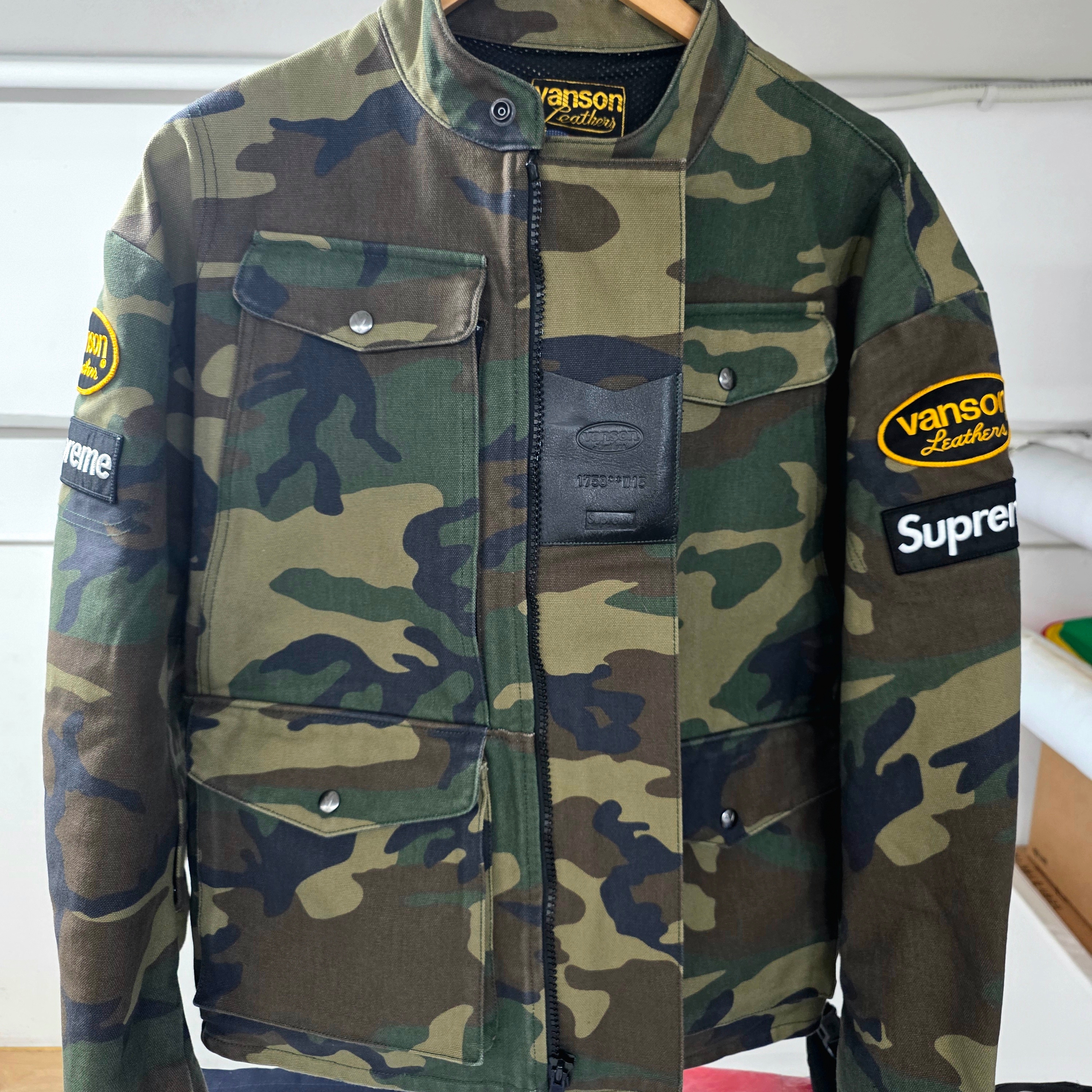 Supreme x Vanson Leathers Cordura Jacket Woodland Camo - 26SS 착용 스타일 - 2