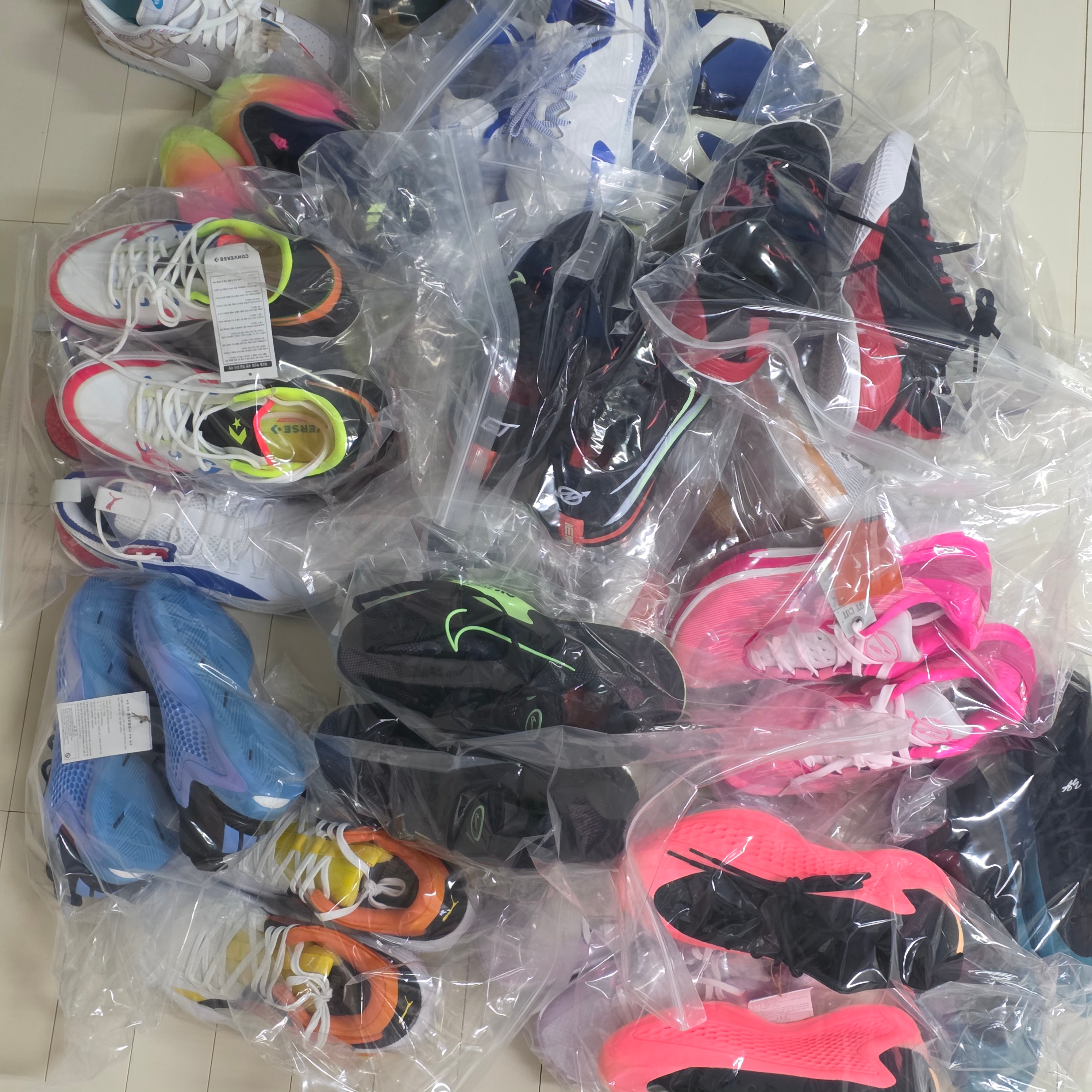 Nike Air Zoom GT Cut EP Black Hyper Crimson, Nike Air Zoom GT Cut 2 EP Hyper Pink 착용 스타일
