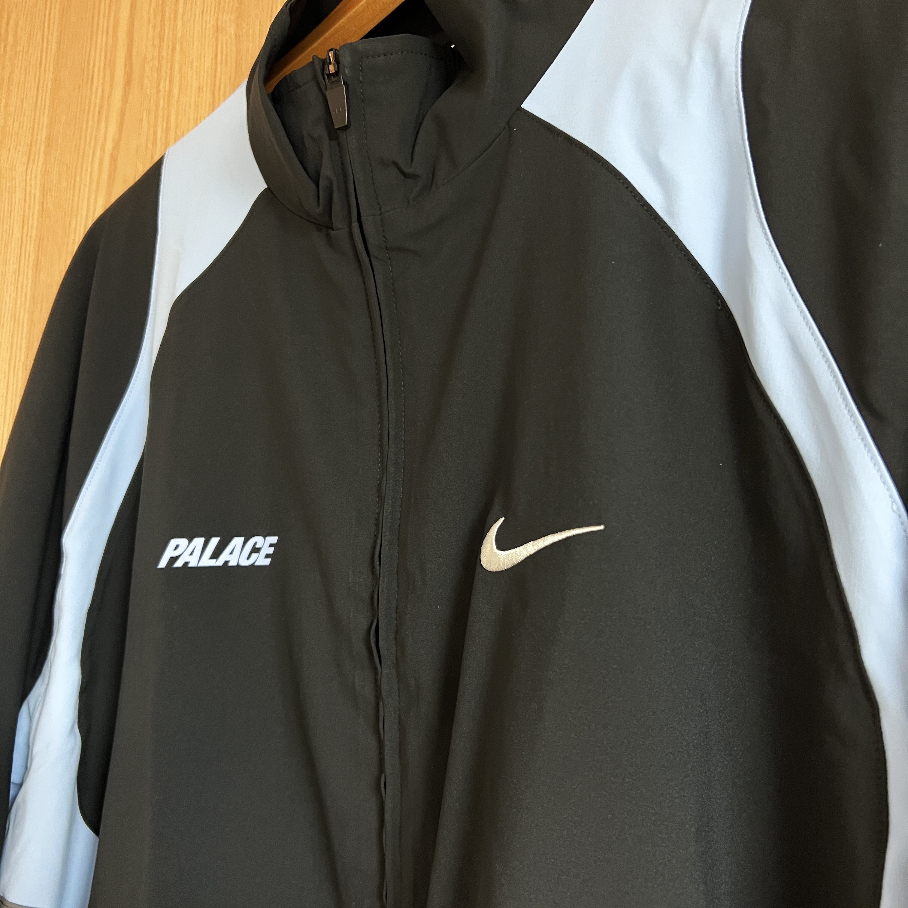 Palace x Nike Track Jacket Black - 26SS 착용 스타일