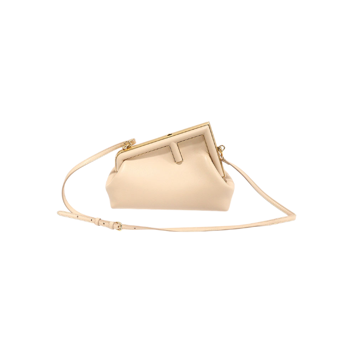 펜디 8BP129 베이지 나파 금장 F로고 퍼스트 스몰 클러치 숄더백(Fendi Beige Nappa Gold F Logo First Small Clutch Shoulder Bag)