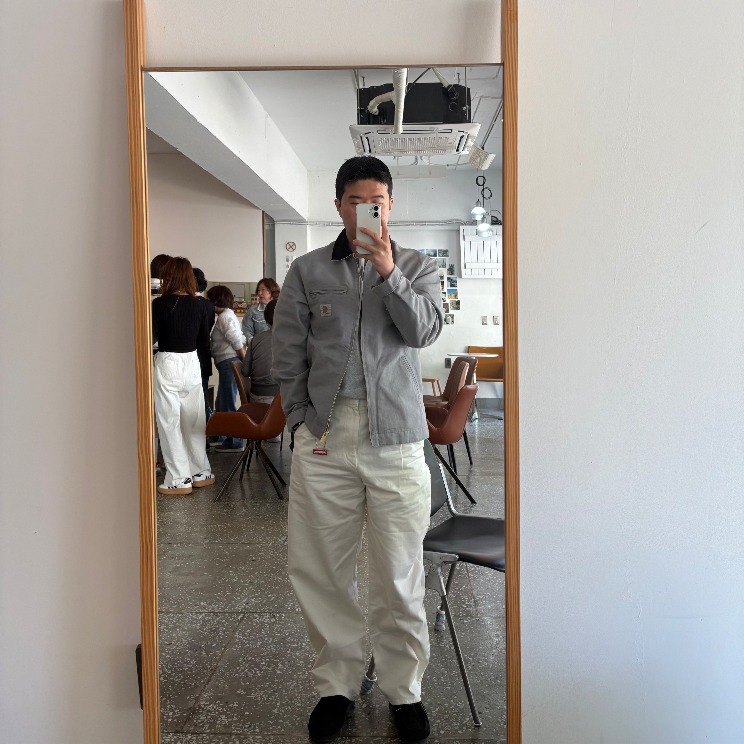 Carhartt WIP Detroit Jacket Yosemite Black 착용 스타일