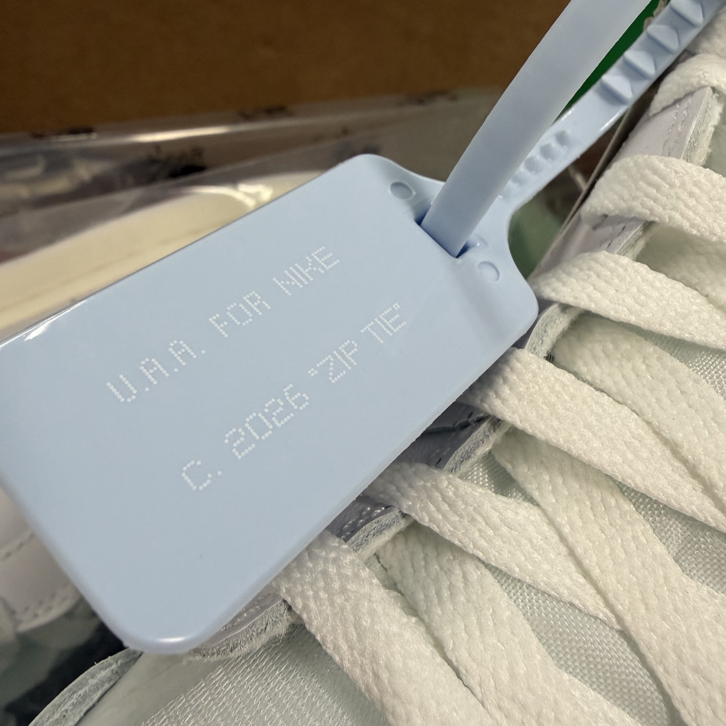 Jordan 1 x Virgil Abloh Archive Retro High Alaska White 착용 스타일 - 7