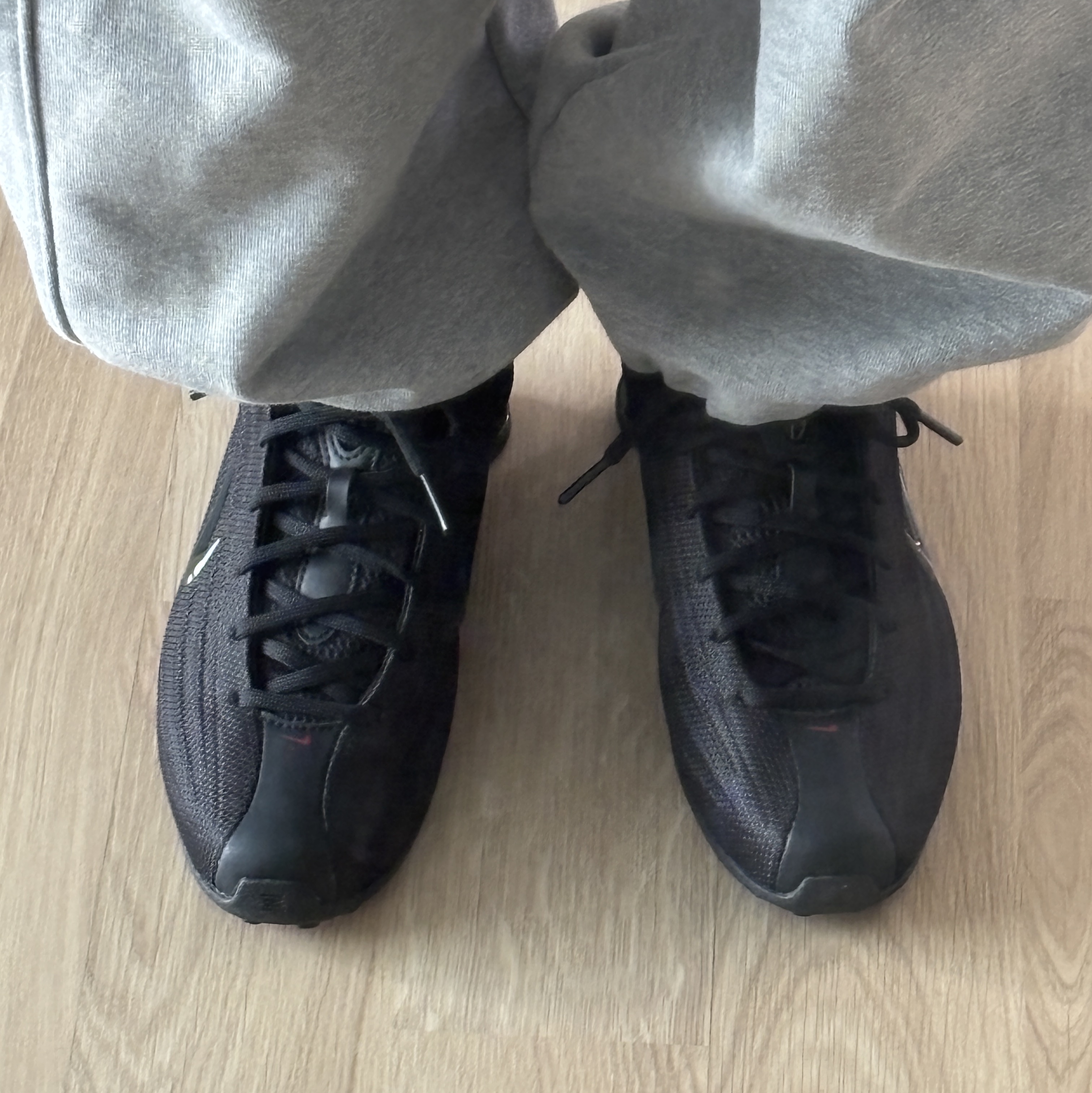 (W) Nike Shox Z Black University Red 착용 스타일 - 3