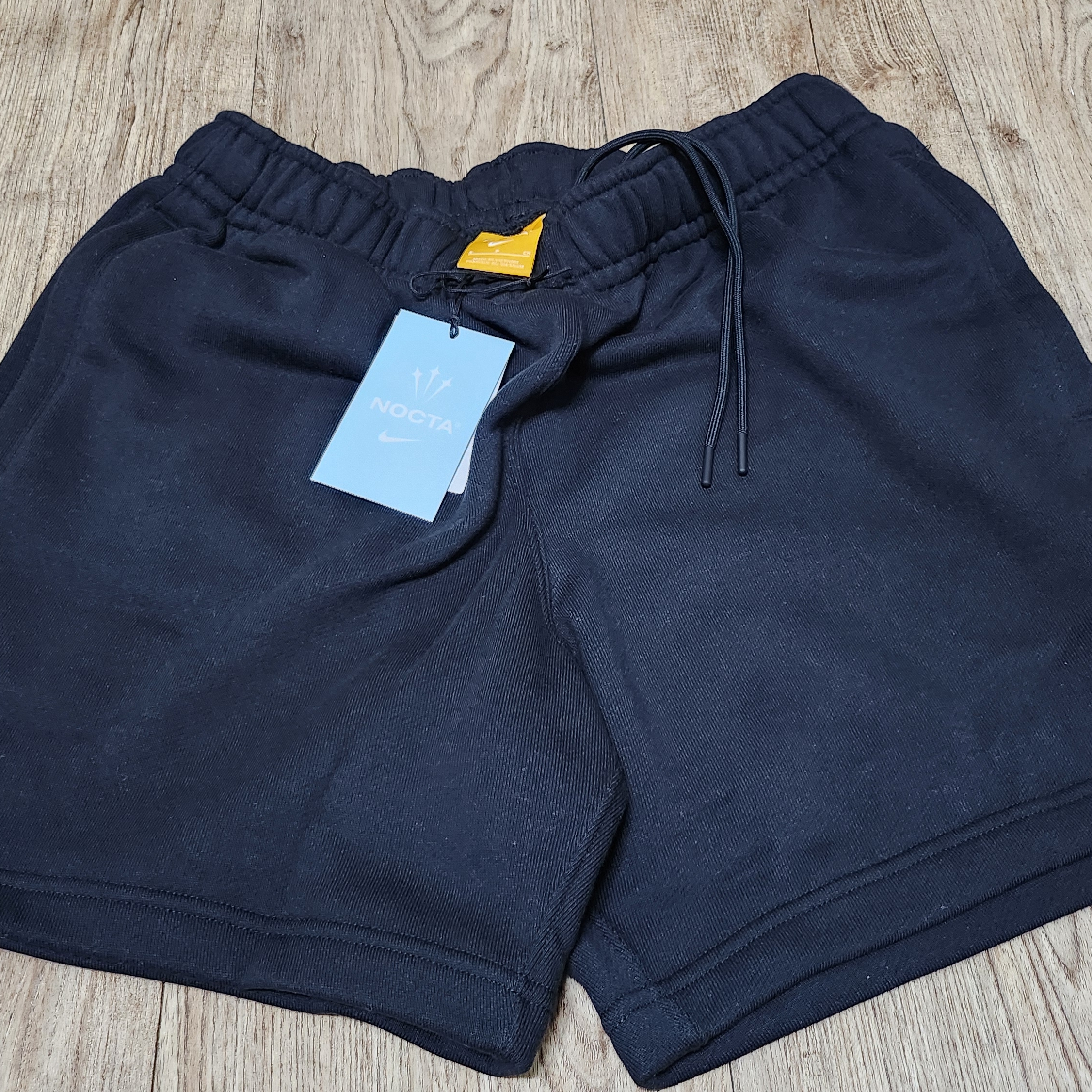 Nike x Drake Nocta Cardinal Fleece Shorts Black White - US/EU 착용 스타일 - 1