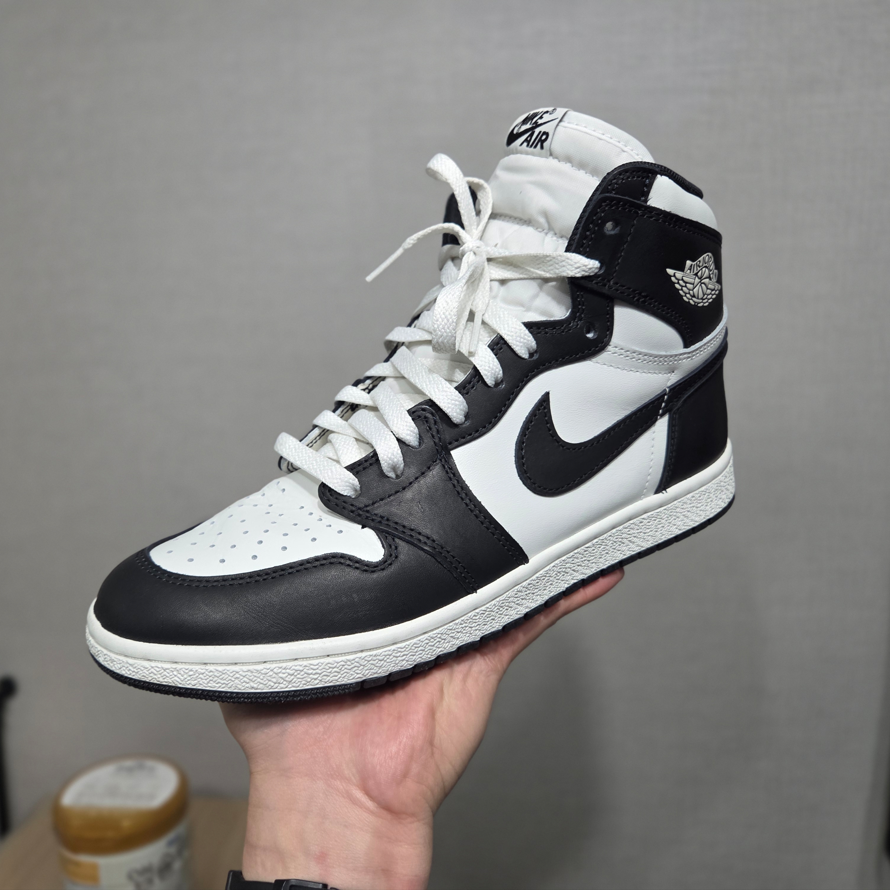 Jordan 1 High 85 Black White 착용 스타일 - 2