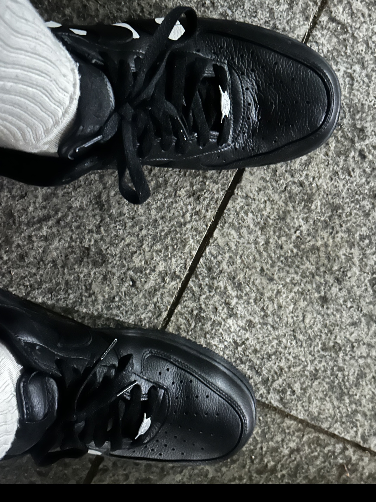 Nike x Comme des Garcons Black Air Force 1 Low Retro SP Black 착용 스타일