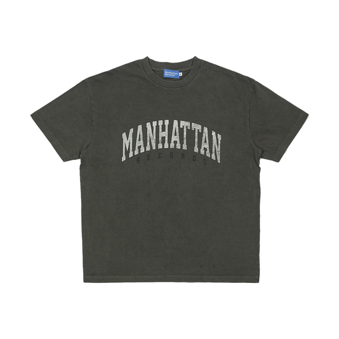 맨하탄 레코즈 피그먼트 아치 로고 티 - 올리브(Manhattan Records Pigment Arch Logo Tee - Olive)