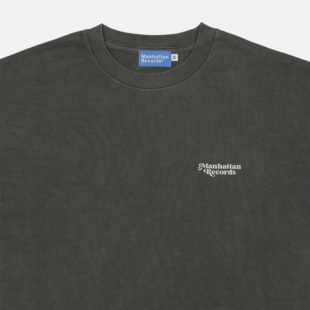 맨하탄 레코즈 피그먼트 라운드 로고 티 - 올리브(Manhattan Records Pigment Round Logo Tee - Olive) - 4