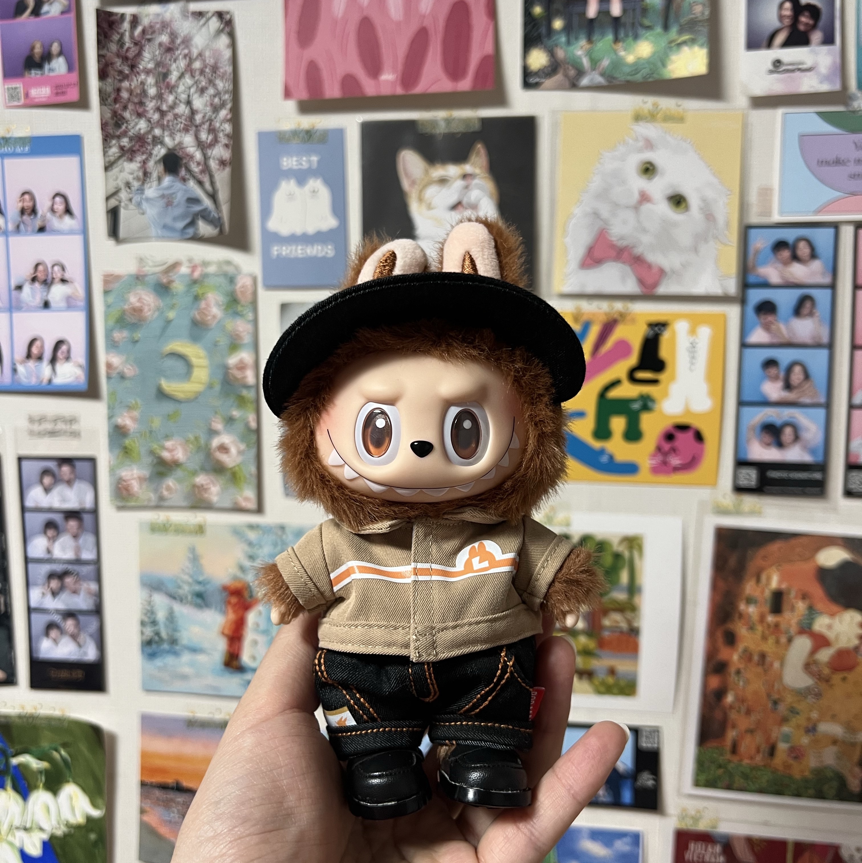 Pop Mart Labubu Doll Keyring - Seongsu Labubu Wacky Mart Pop-Up Store Exclusive 착용 스타일