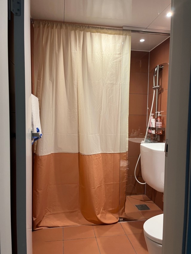 Crumble shower curtain L size / 4color 착용 스타일
