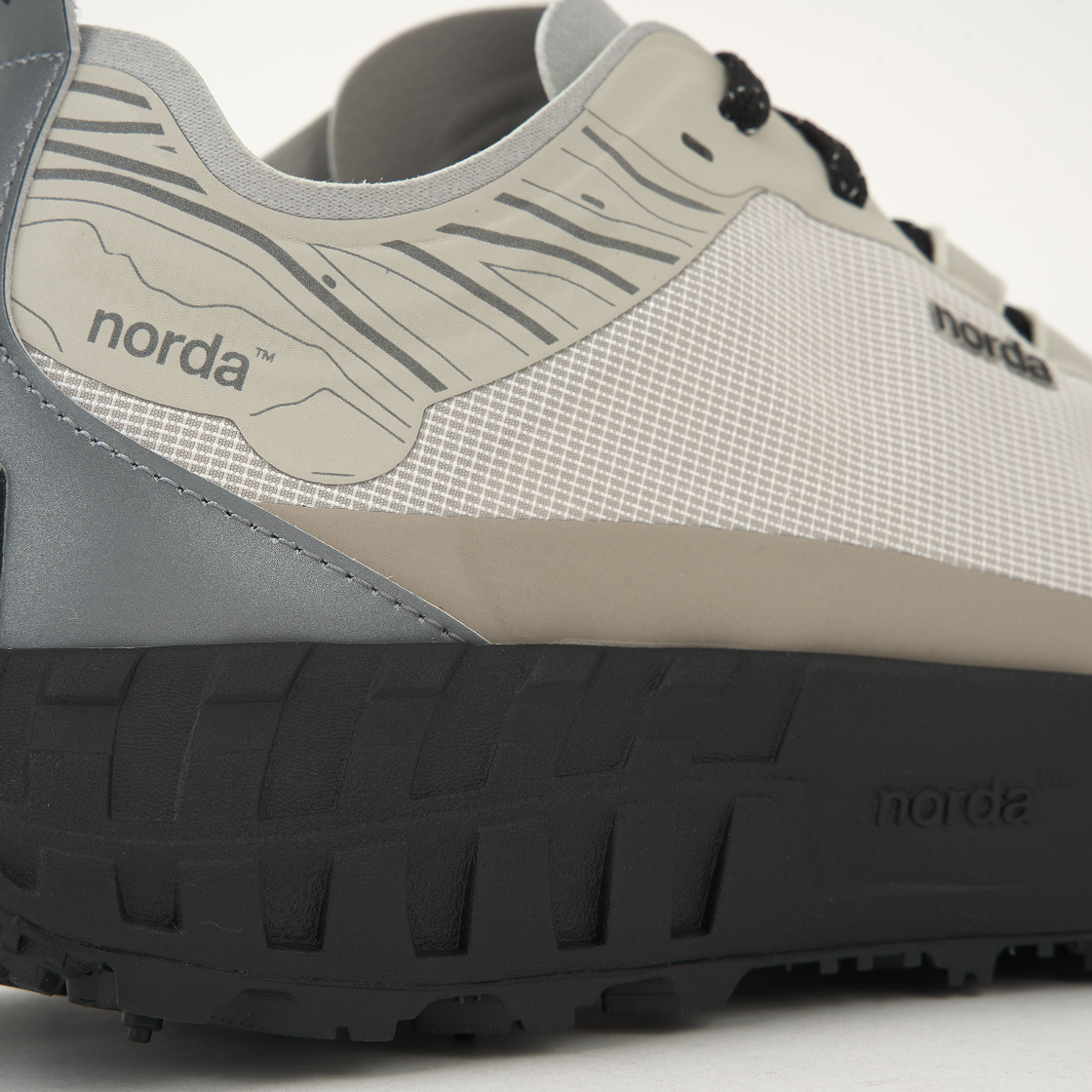 노다 001/A 신더(Norda 001/A Cinder) - 8