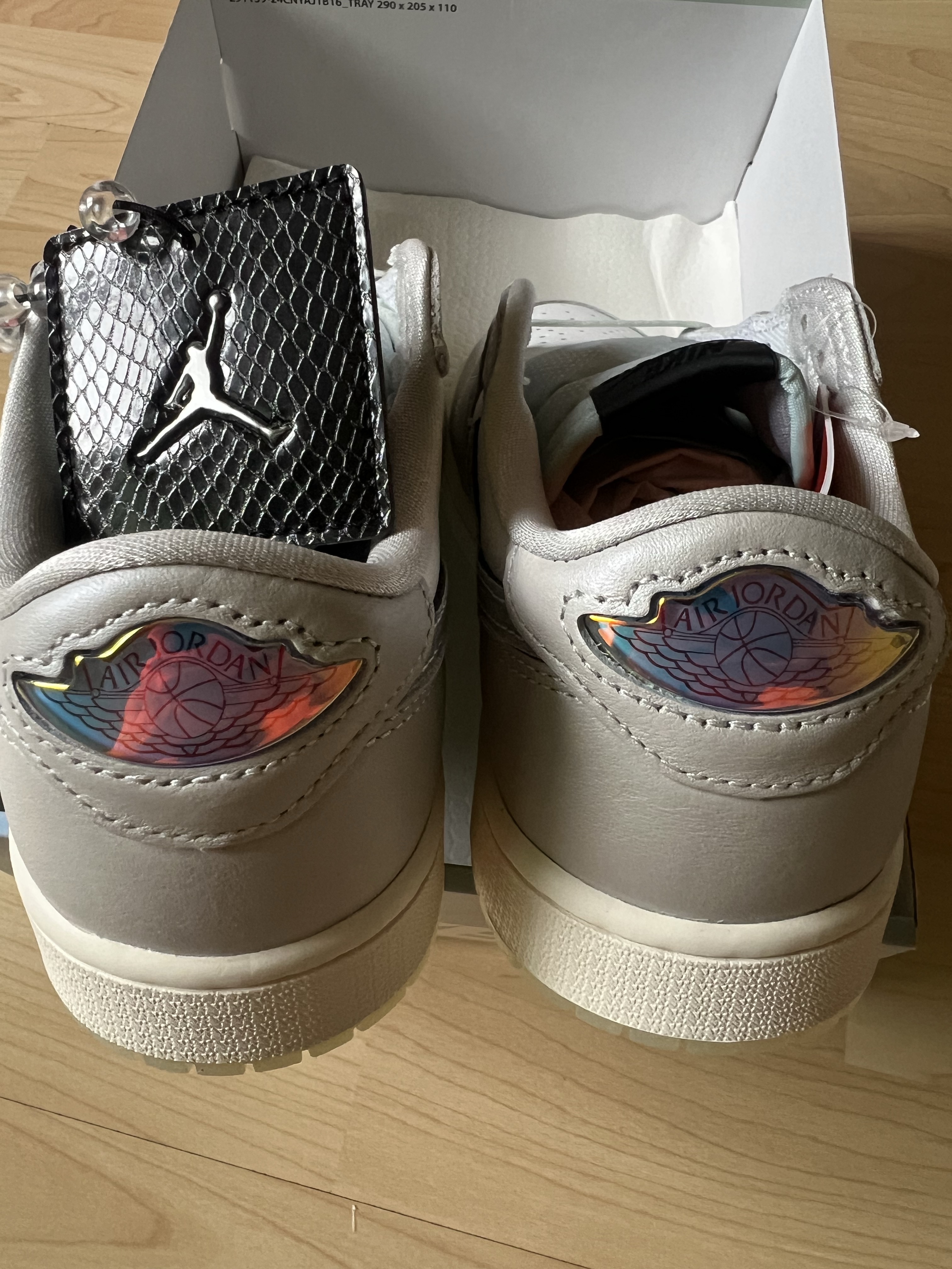 Jordan 1 Retro Low OG Lunar New Year 착용 스타일 - 3