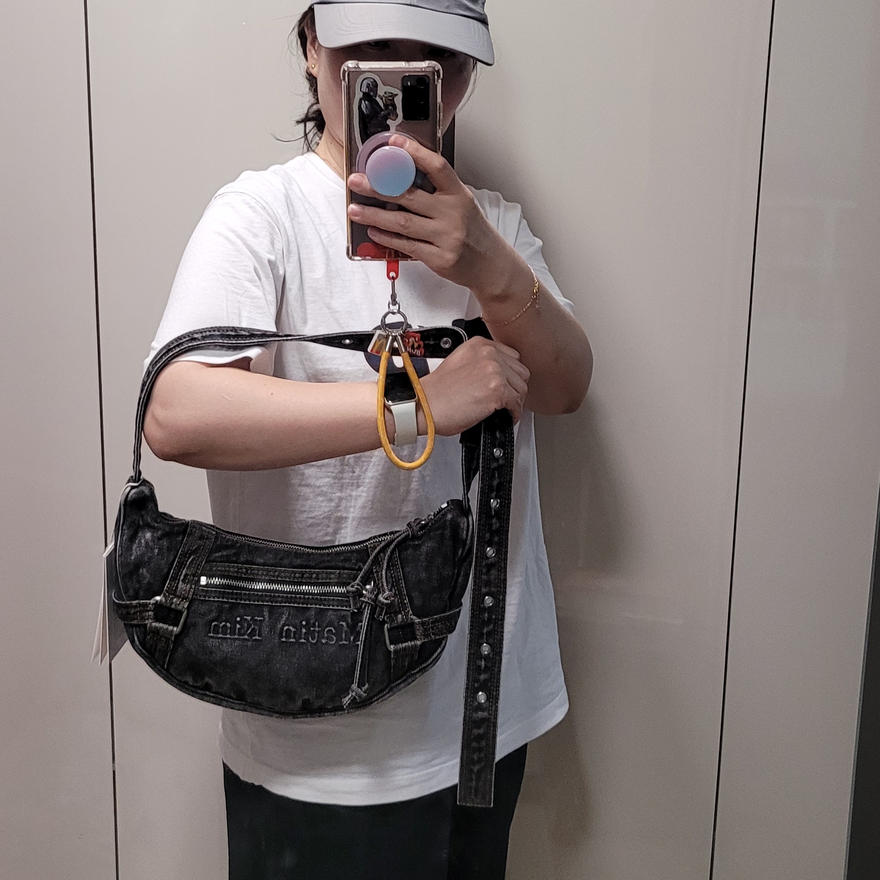 Matin Kim Matin Washed Denim Mini Hobo Bag Black 착용 스타일