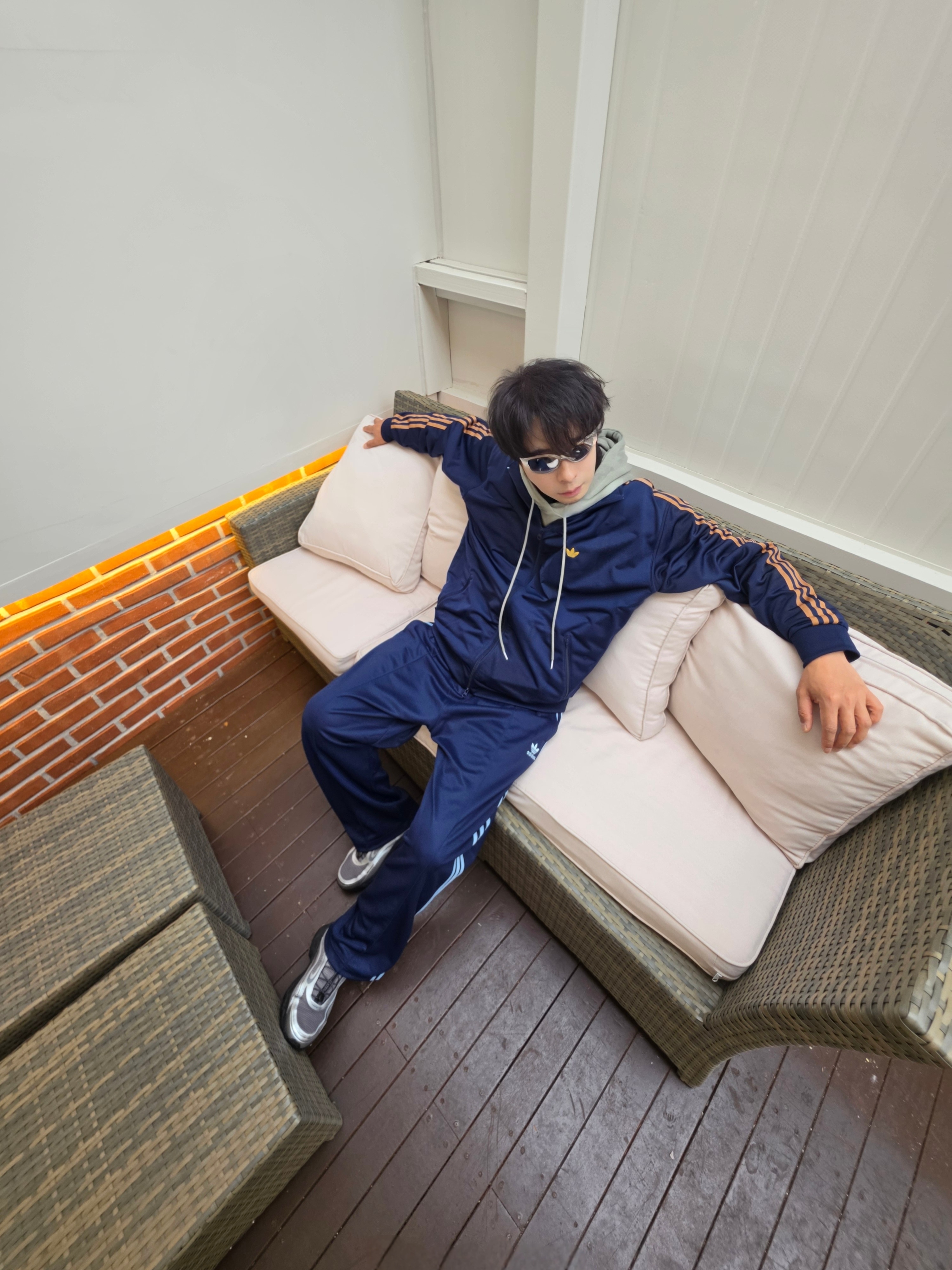 Adidas Track Jacket Night Indigo Mesa - KR Sizing, Adidas Track Jacket Night Indigo Mesa - US Sizing 착용 스타일 - 2