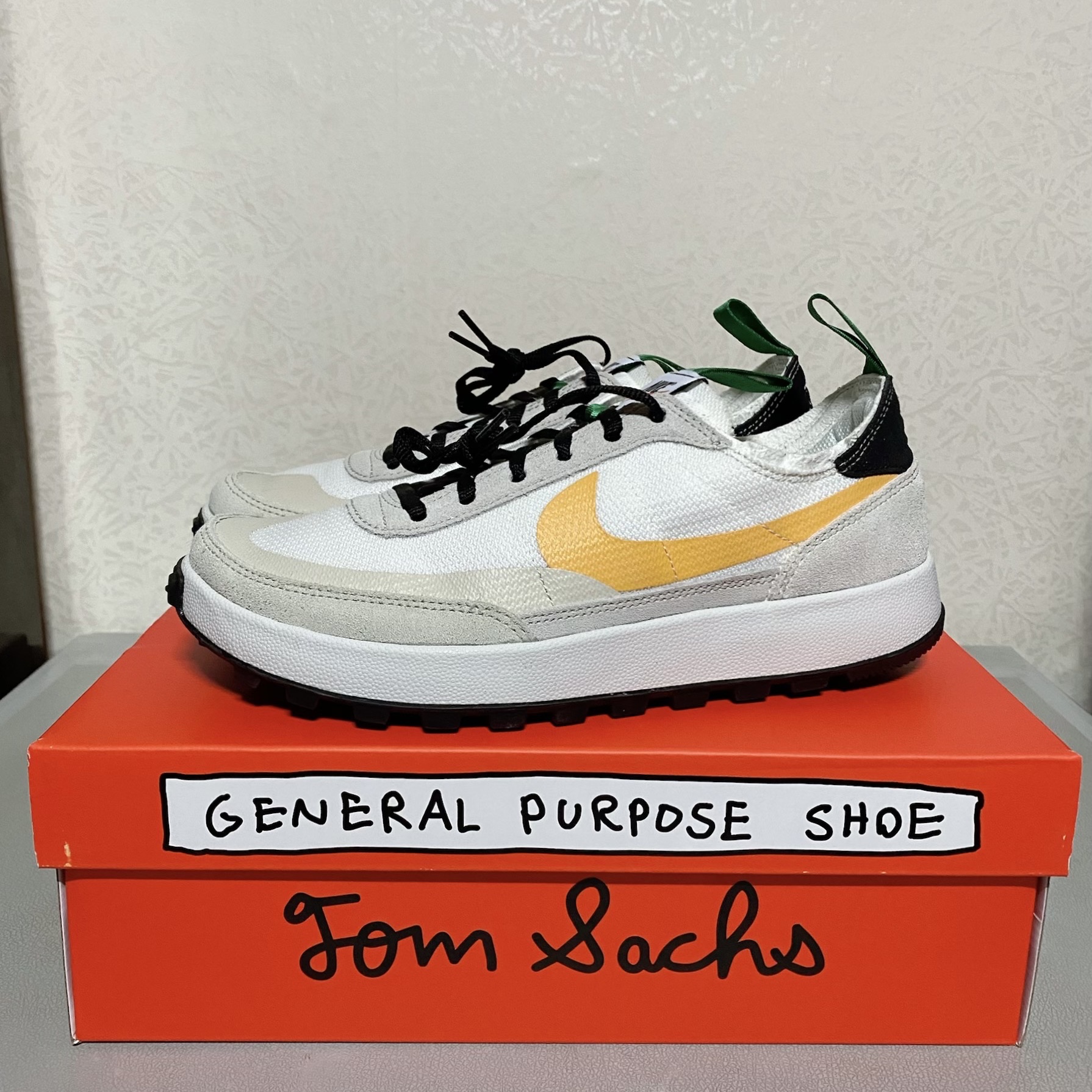 Nike x Tom Sachs General Purpose Shoe Pine Green University Gold 착용 스타일