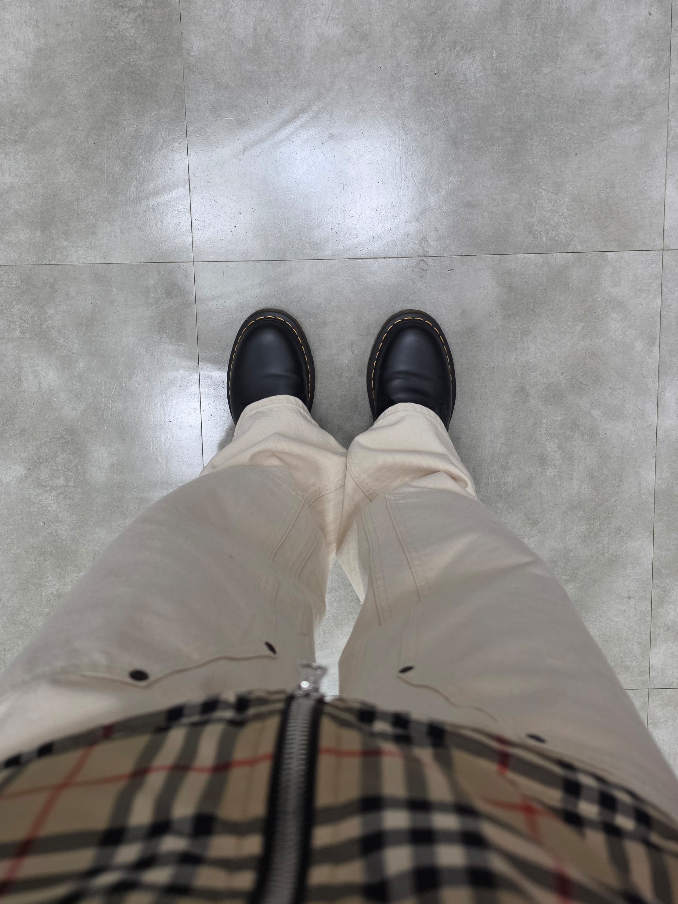 Dr. Martens 1461 Smooth Black 착용 스타일