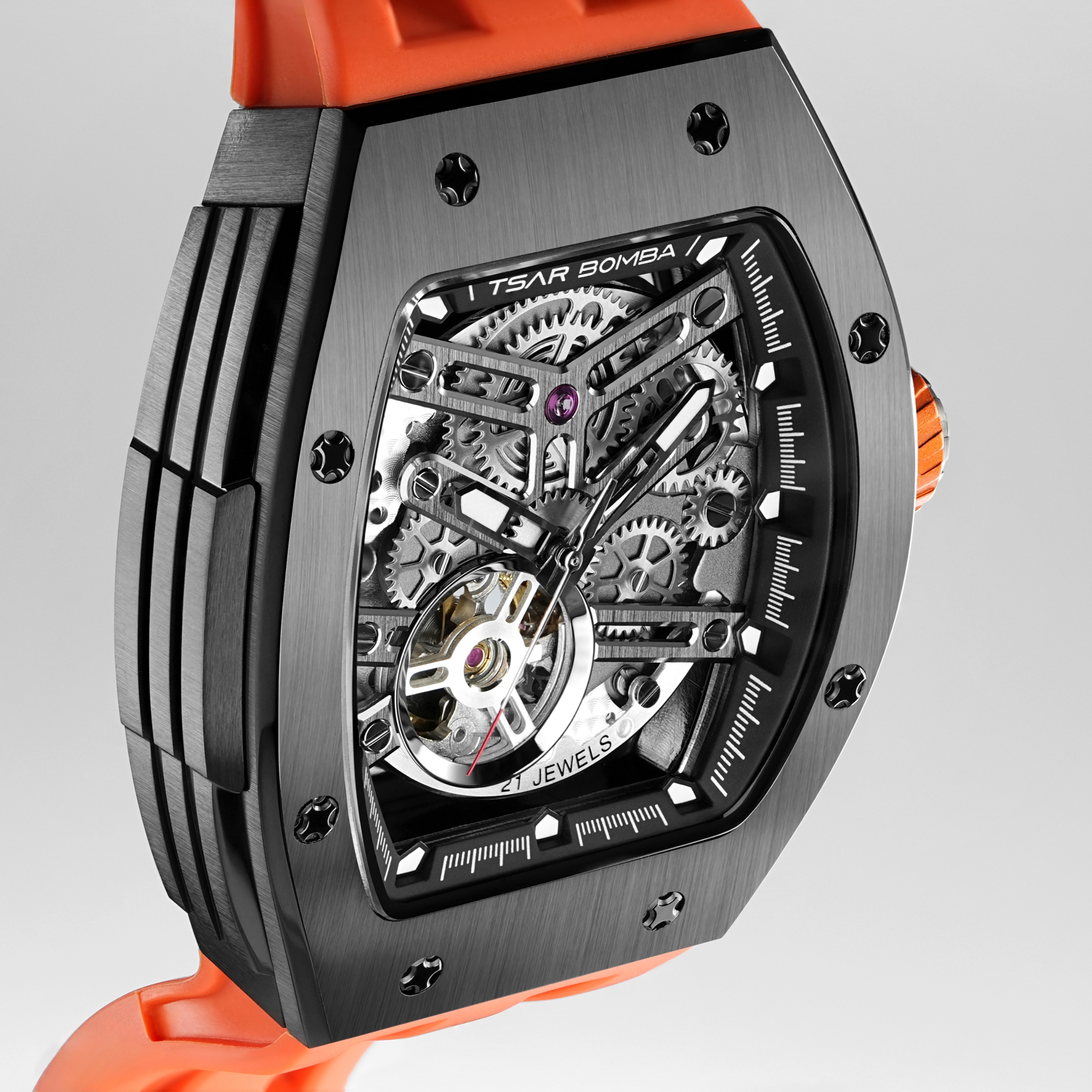 Tsar Bomba Elemental Automatic Watch TB8228A Black Orange 착용 스타일