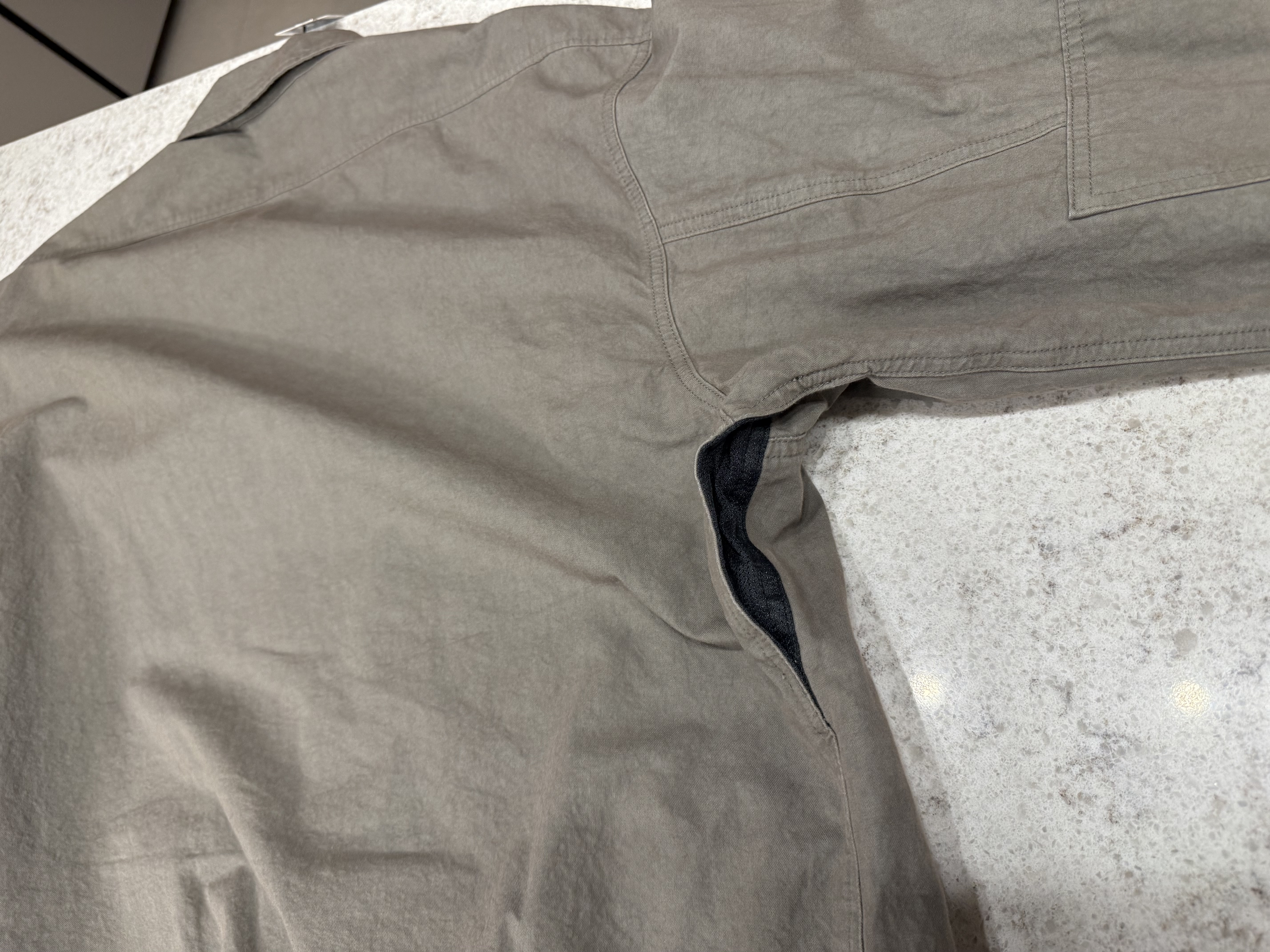 Cav Empt Difference BDU Charcoal - 25SS 착용 스타일 - 6