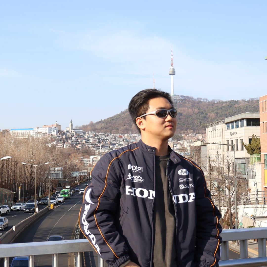 Honda Nylon Racing Blouson Jacket Navy, Montbell Trekking Glasses Silver Metallic Light Grey 착용 스타일