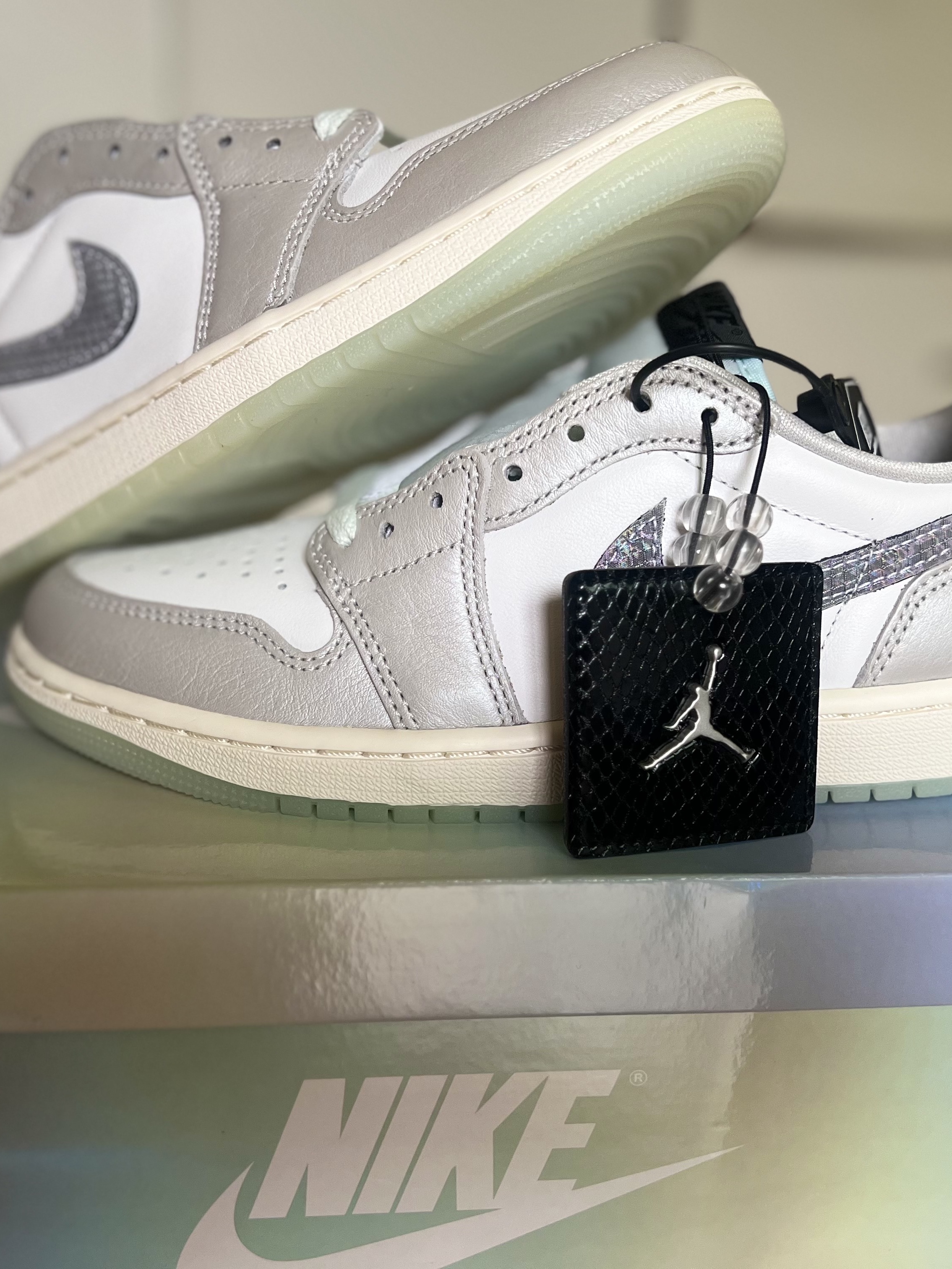 Jordan 1 Retro Low OG Lunar New Year 착용 스타일 - 1