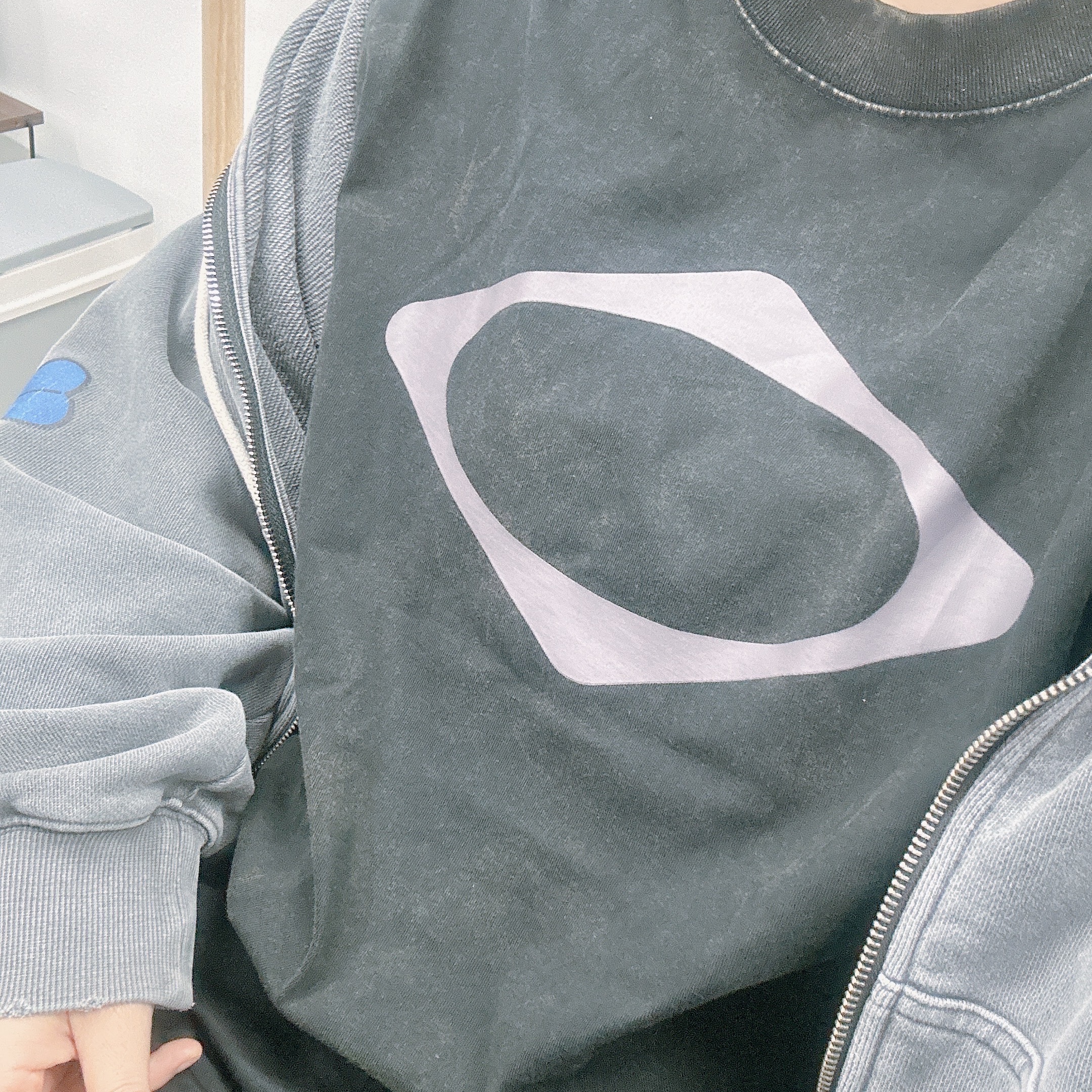Mischief Rhombus Washed Basic T-Shirt Washed Black 착용 스타일