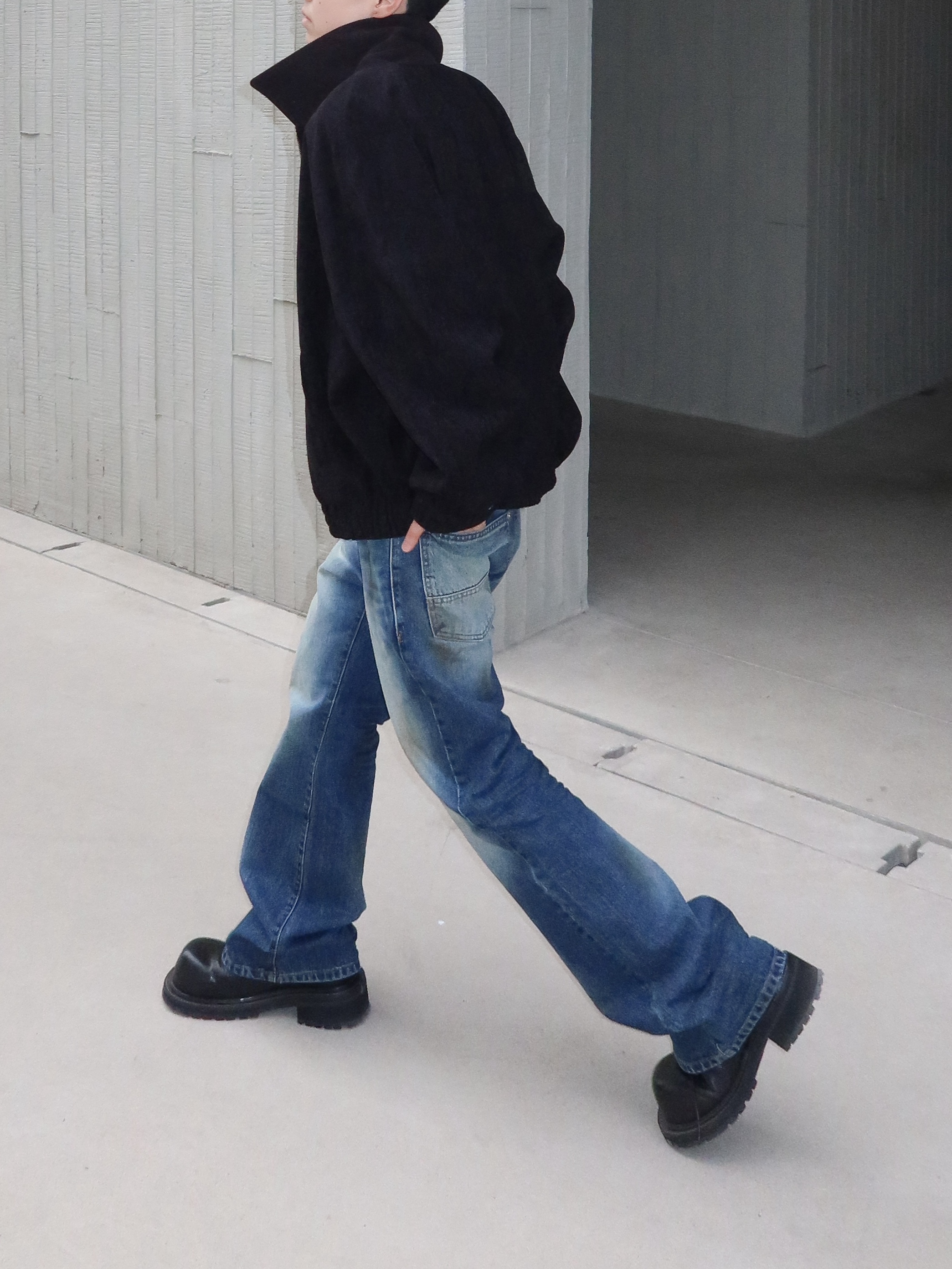Hono Report Lash Tab Raglan Jacket Black, Farfromwhat Far Aged Flare Jeans 착용 스타일 - 6