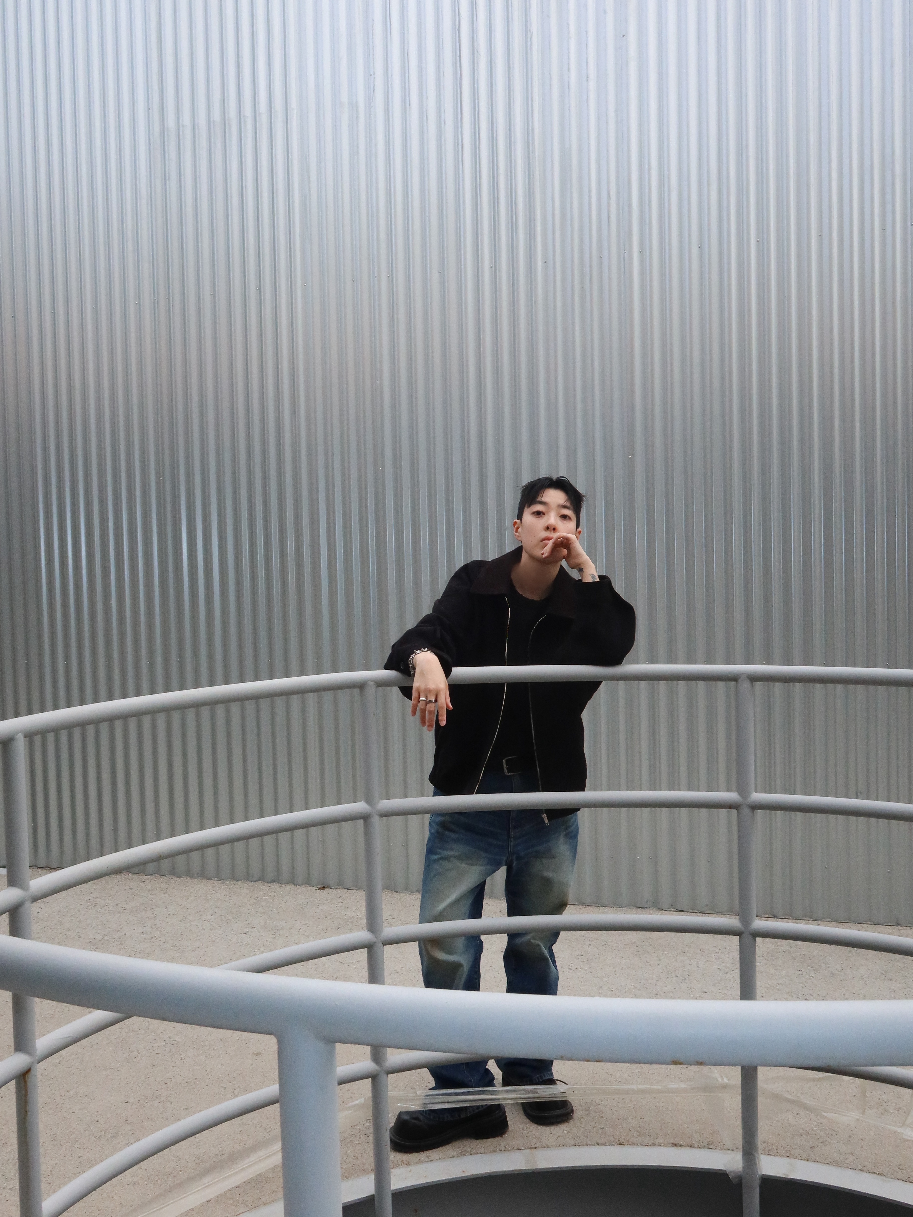 Hono Report Lash Tab Raglan Jacket Black, Farfromwhat Far Aged Flare Jeans 착용 스타일 - 10