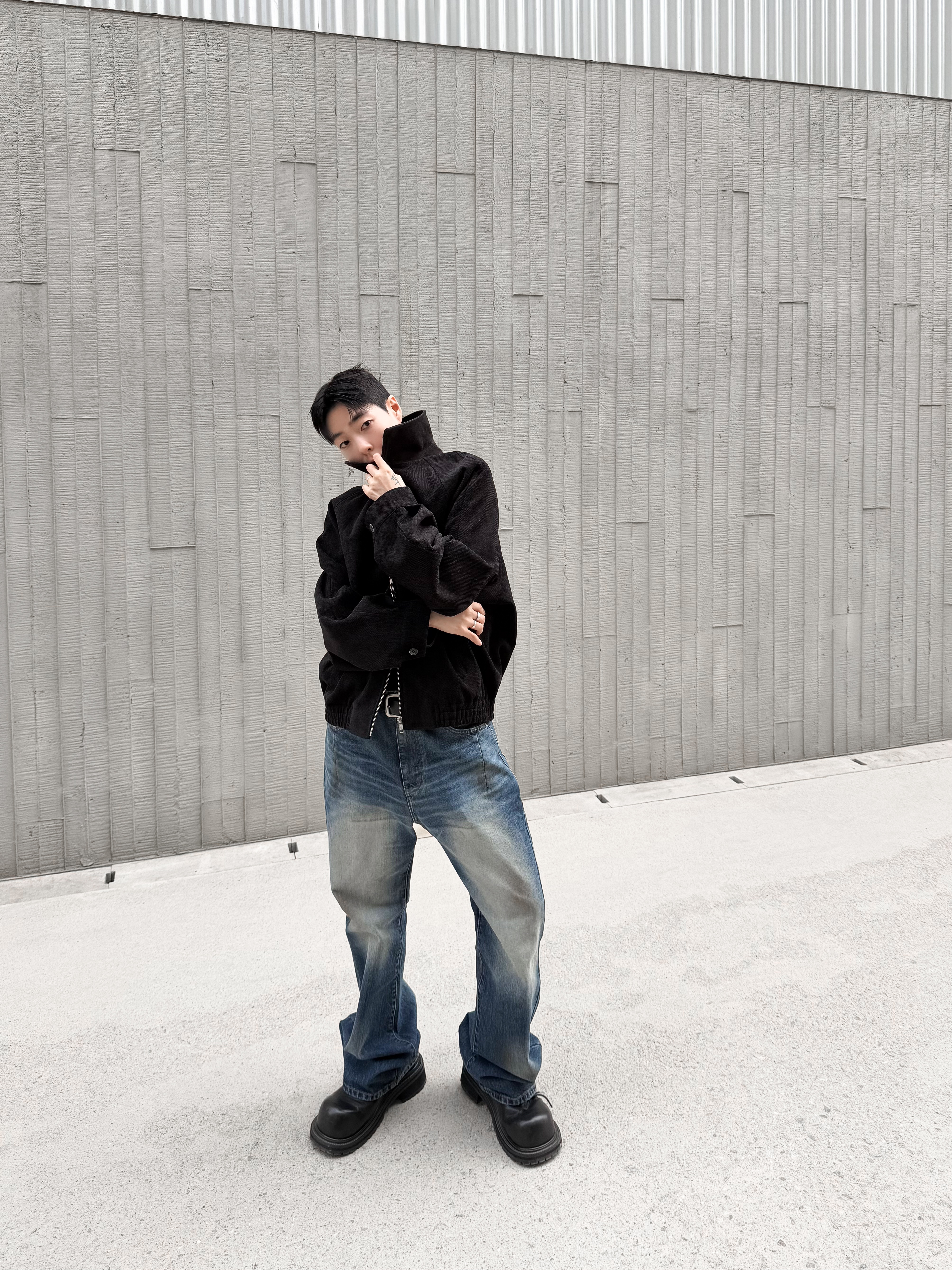 Hono Report Lash Tab Raglan Jacket Black, Farfromwhat Far Aged Flare Jeans 착용 스타일 - 1