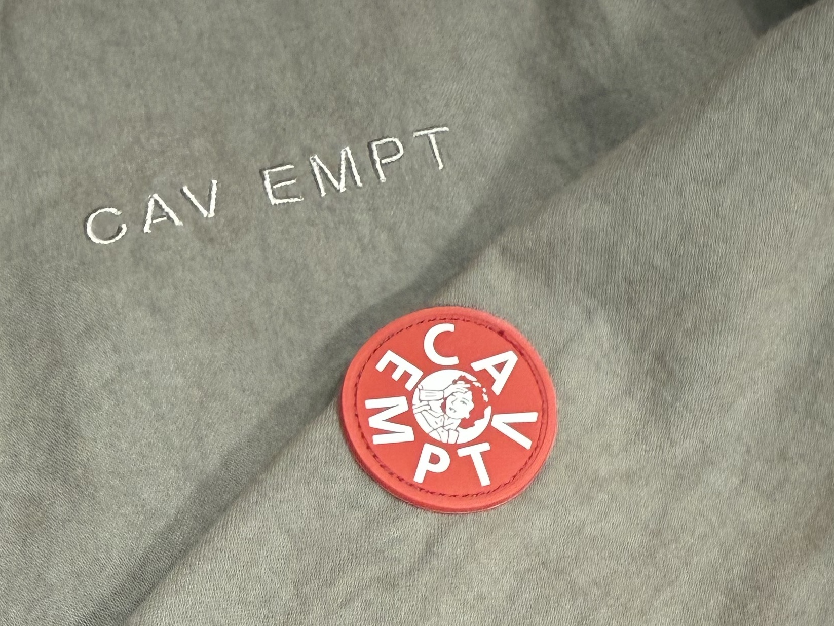 Cav Empt Difference BDU Charcoal - 25SS 착용 스타일 - 7